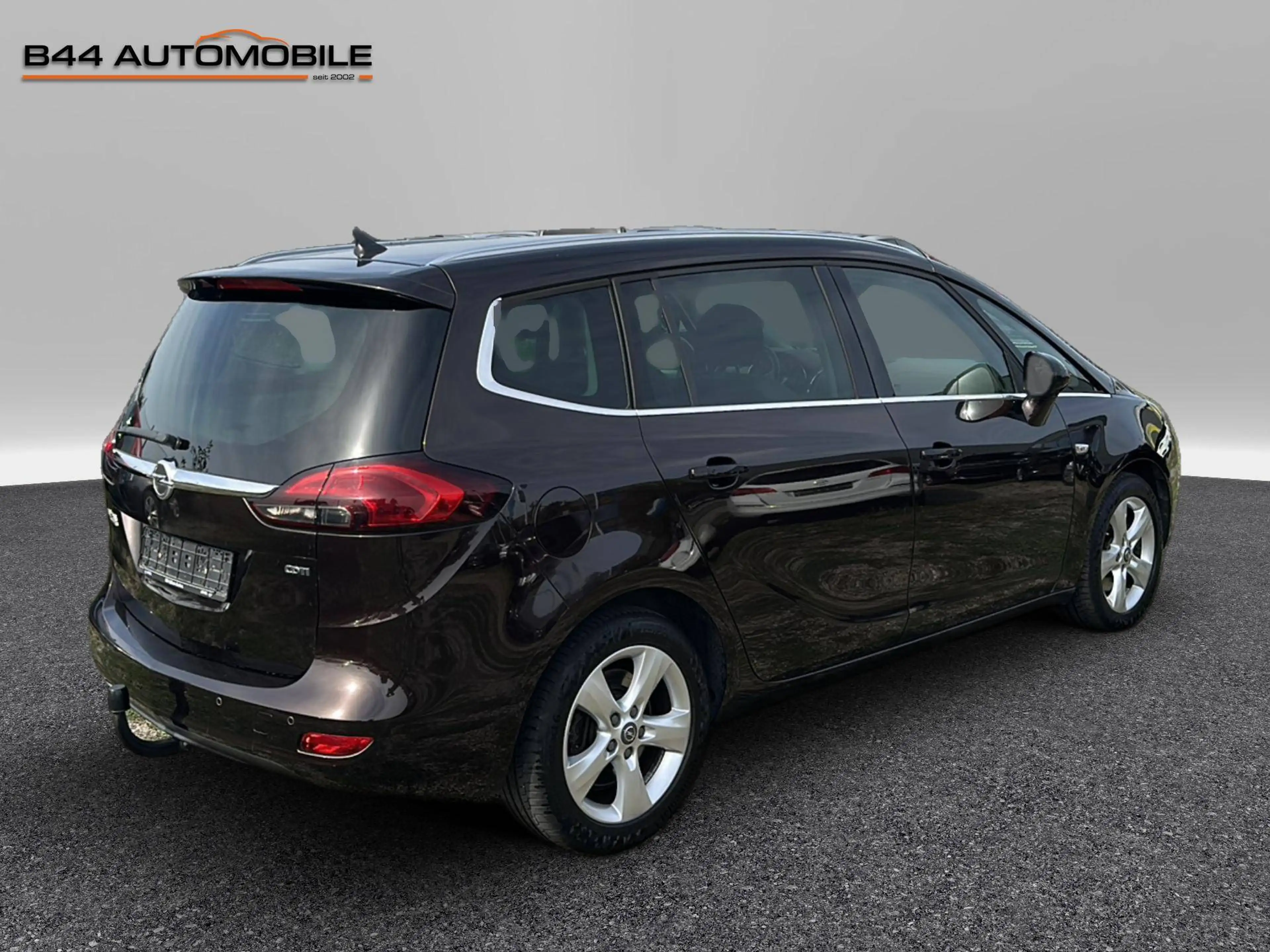 Opel Zafira Tourer Innovation*Navi*AHK*Kamera*Standhzg*Abstandstemp.*Teilleder* — photo 6