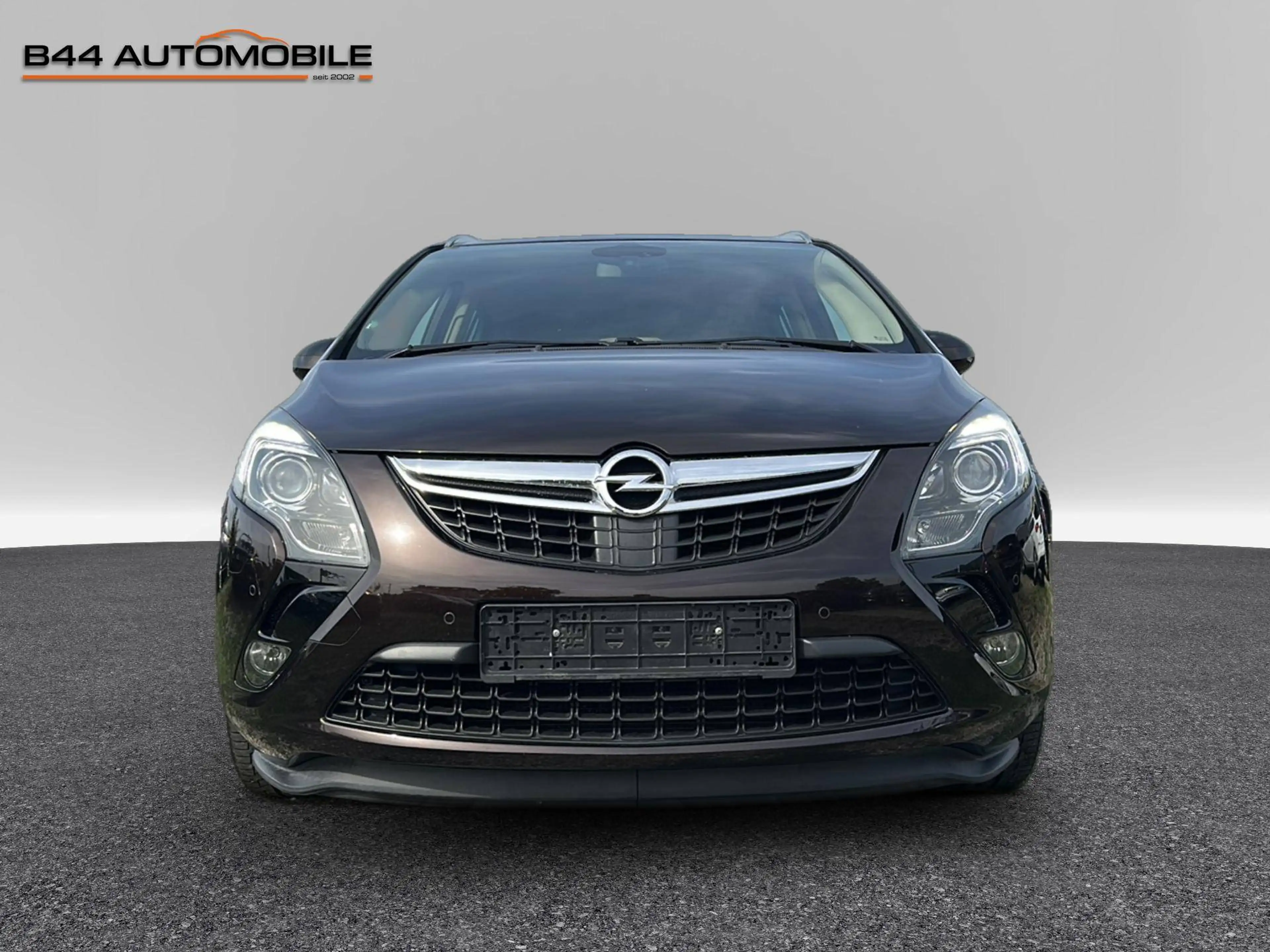 Opel Zafira Tourer Innovation*Navi*AHK*Kamera*Standhzg*Abstandstemp.*Teilleder* — photo 8