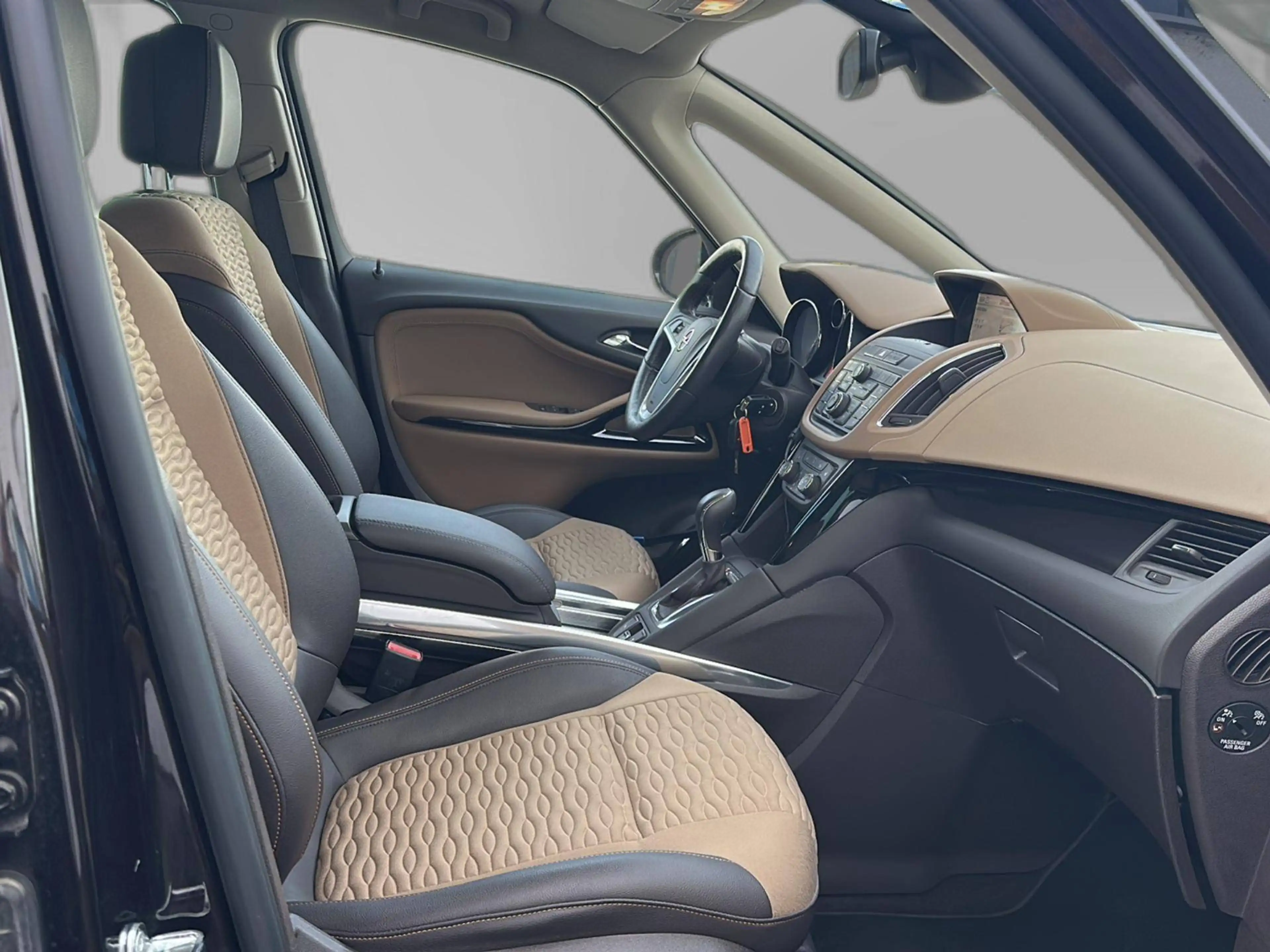 Opel Zafira Tourer Innovation*Navi*AHK*Kamera*Standhzg*Abstandstemp.*Teilleder* — photo 10