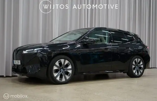 BMW iX xDrive50 Sport Edition 112 kWh, trekhaak, H/K