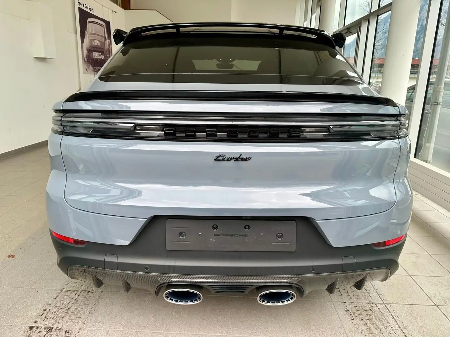 Porsche Cayenne Coupe Turbo Hybrid GT-Paket/HLenk/PDCC Grau - 2