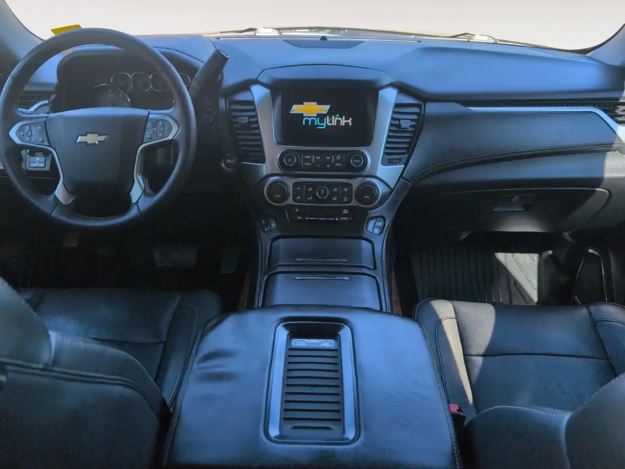 Chevrolet Tahoe снимка Chevrolet Tahoe