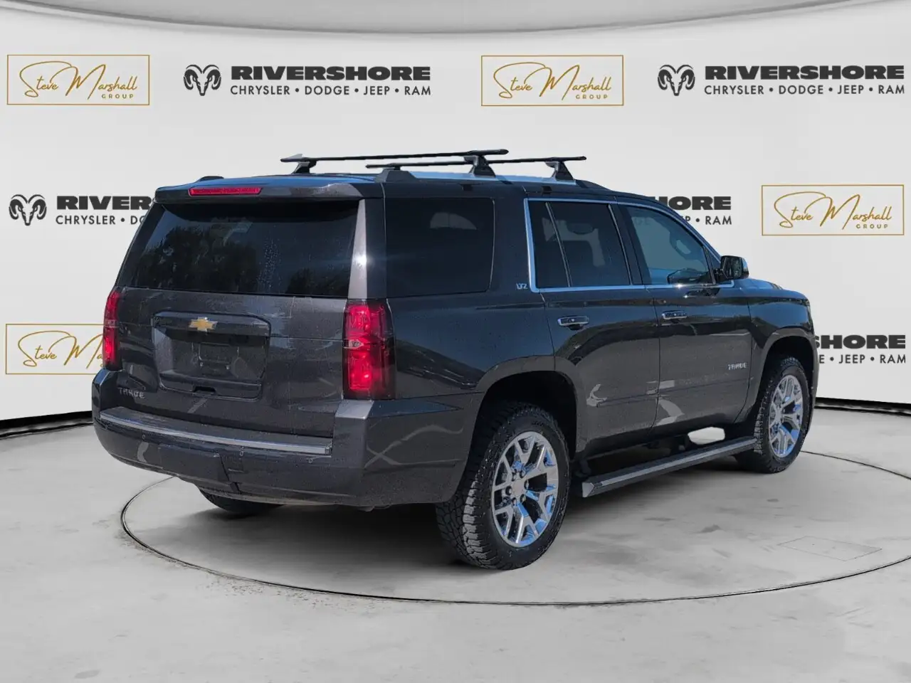 Chevrolet Tahoe снимка Chevrolet Tahoe