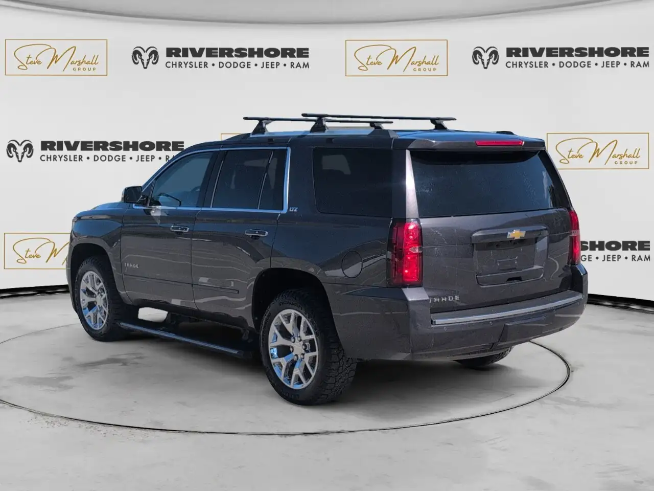 Chevrolet Tahoe снимка Chevrolet Tahoe