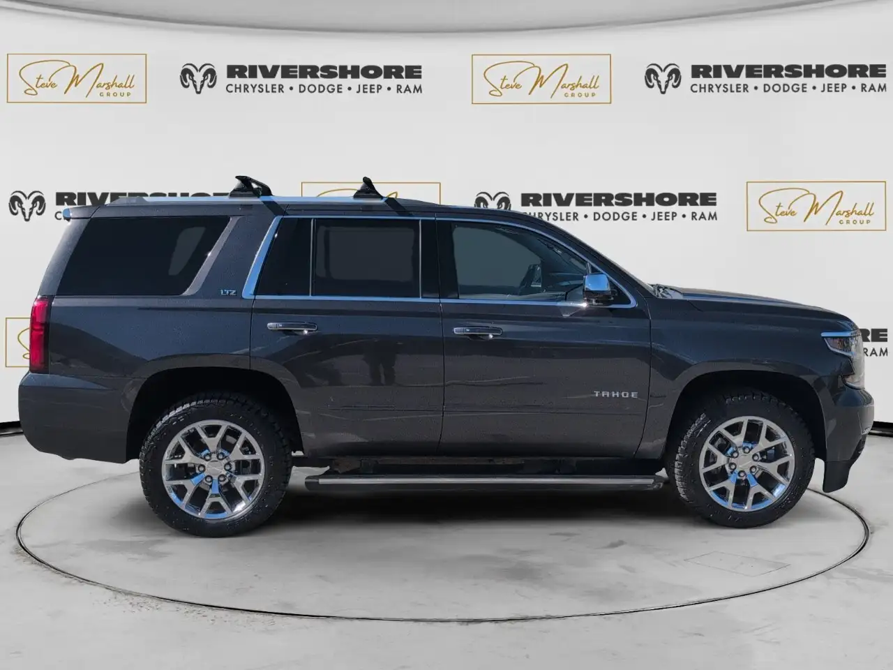 Chevrolet Tahoe снимка Chevrolet Tahoe