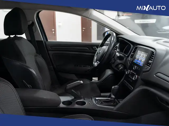 Renault Megane view 13
