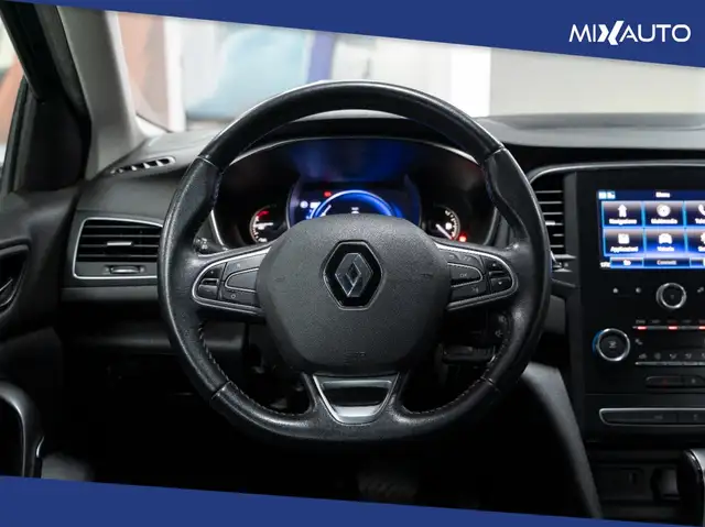 Renault Megane view 11