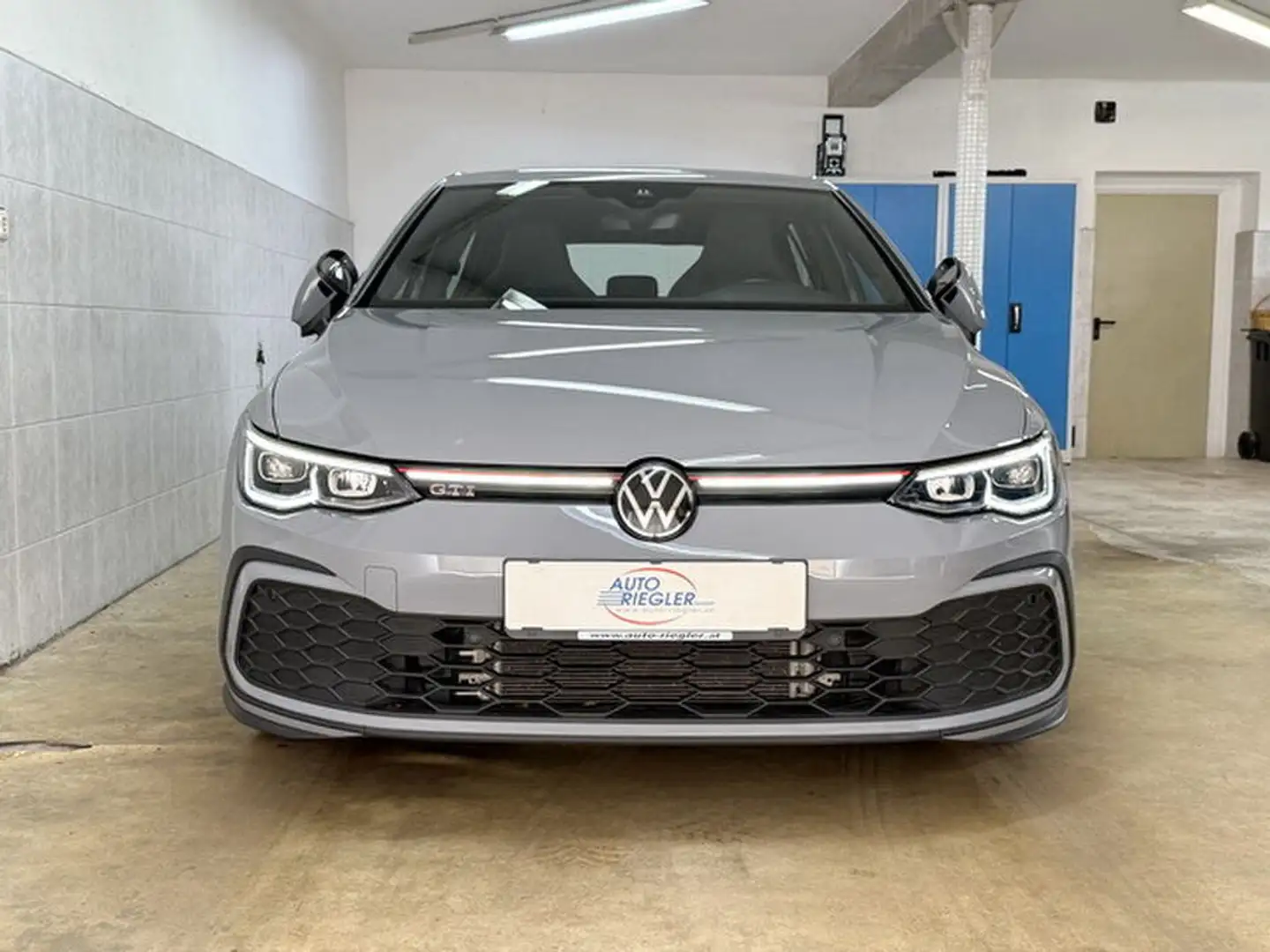Volkswagen Golf GTI DSG 245PS ''38.000Km'' GTI-Sport-Vollausst. Grau - 2