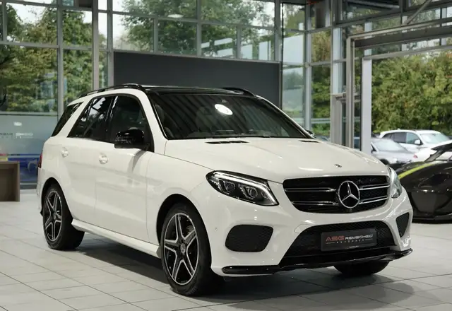 Mercedes-Benz Gle Class view 5