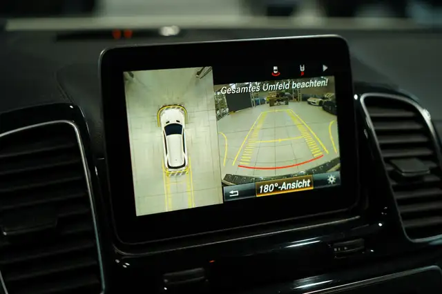 Mercedes-Benz Gle Class view 2