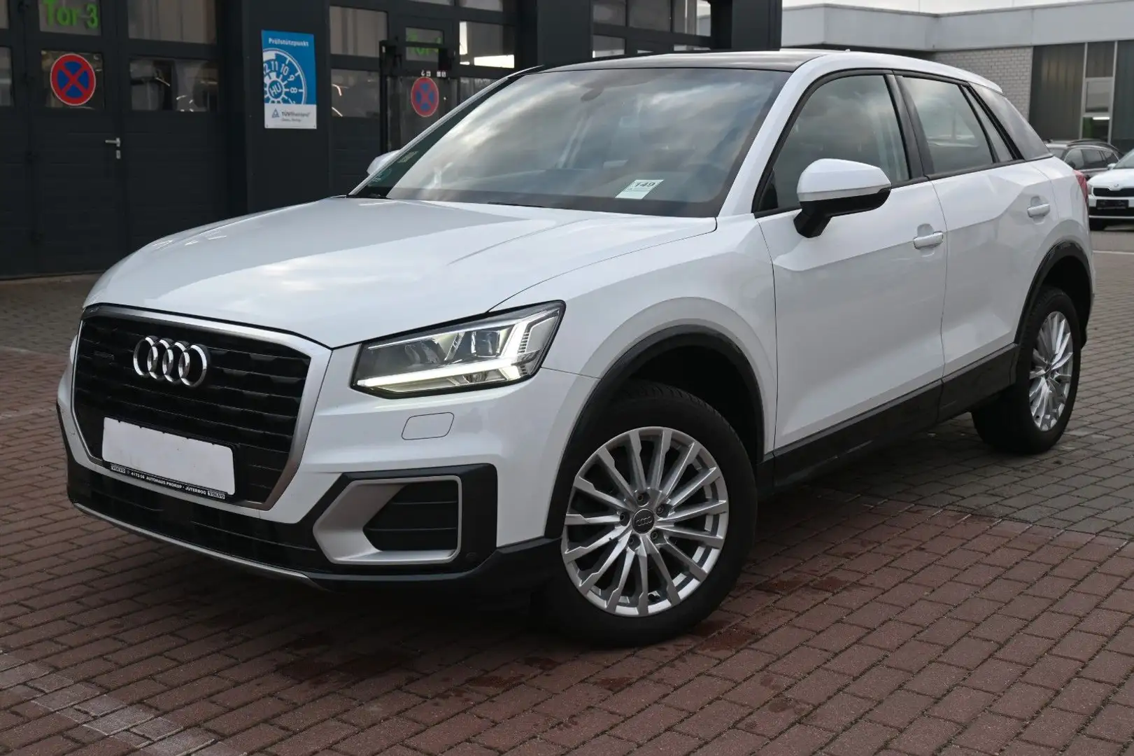 Audi Q2 2.0 TDI S-tronic quattro *PANO*RFK*ACC*B&O Bianco - 1