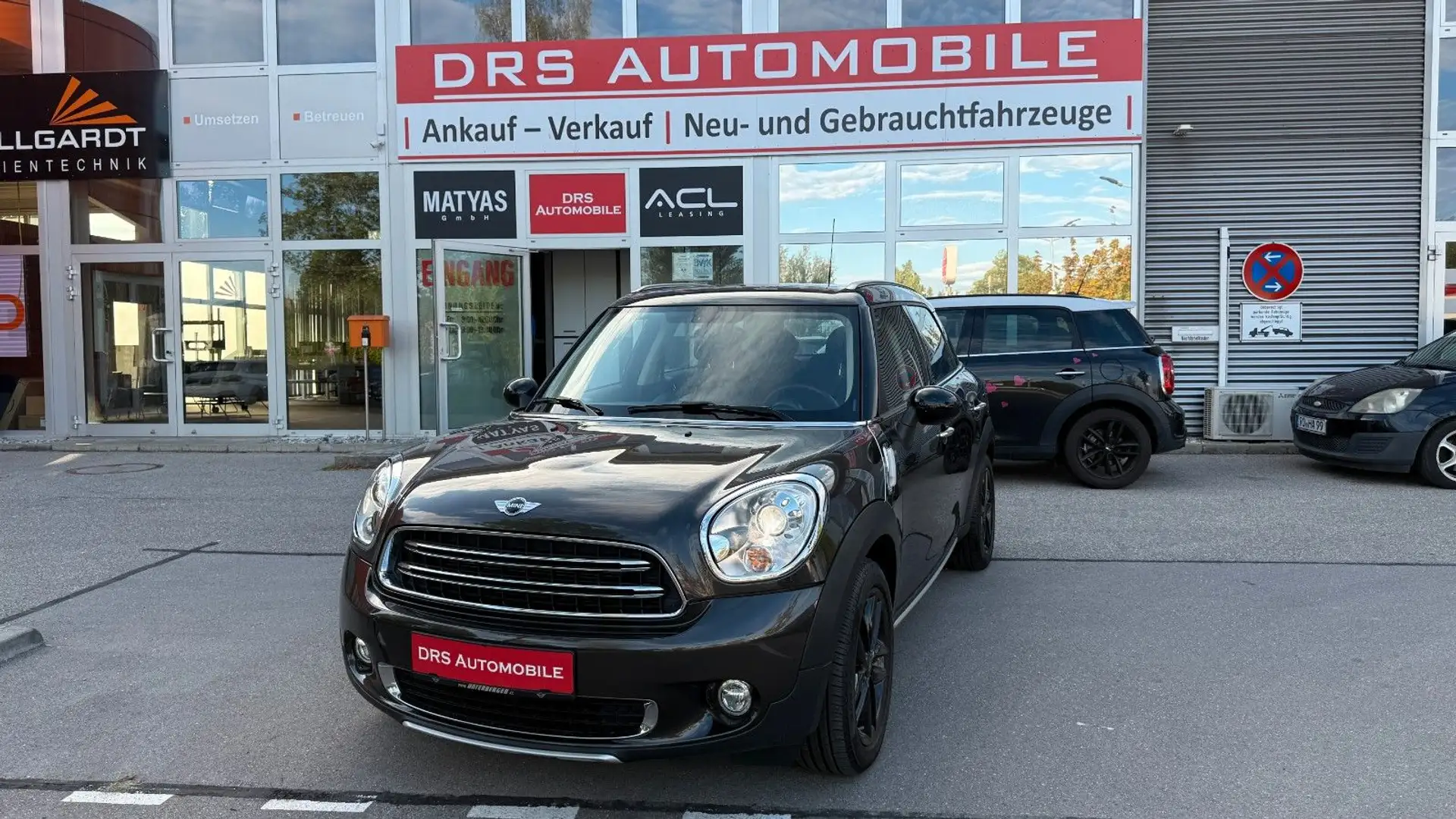 MINI Cooper Countryman All4/Pano/Xenon/Navi Gris - 1