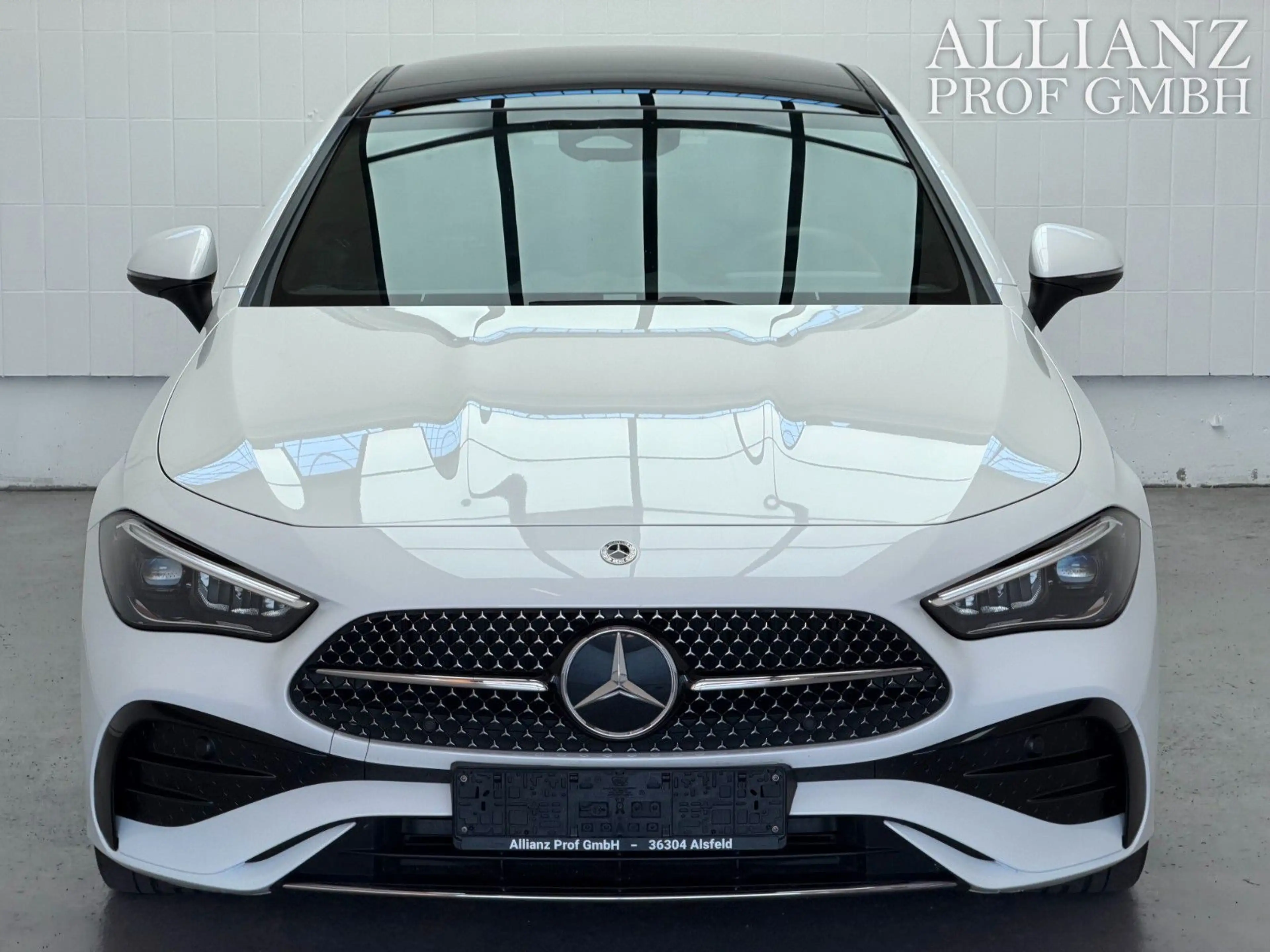 Mercedes-Benz CLE 200 Coupe AMG Line Advanced Plus 360° UNFALL — photo 3