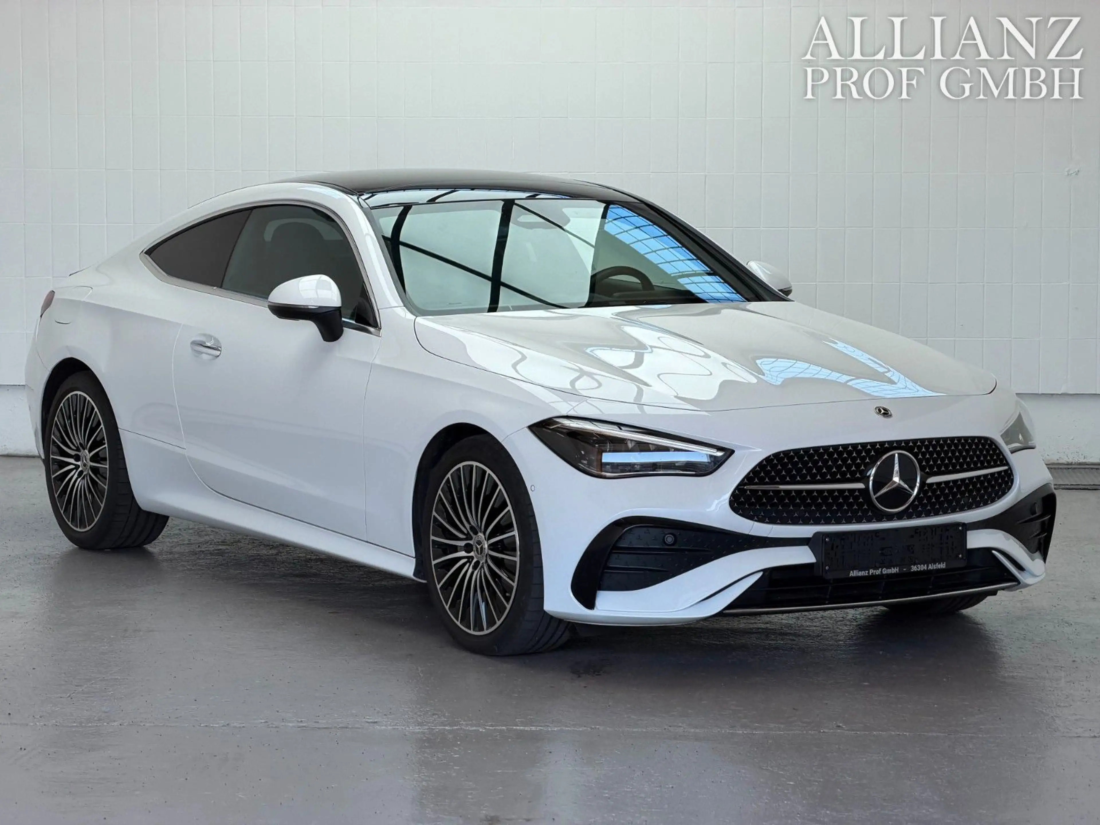 Mercedes-Benz CLE 200 Coupe AMG Line Advanced Plus 360° UNFALL — photo 2