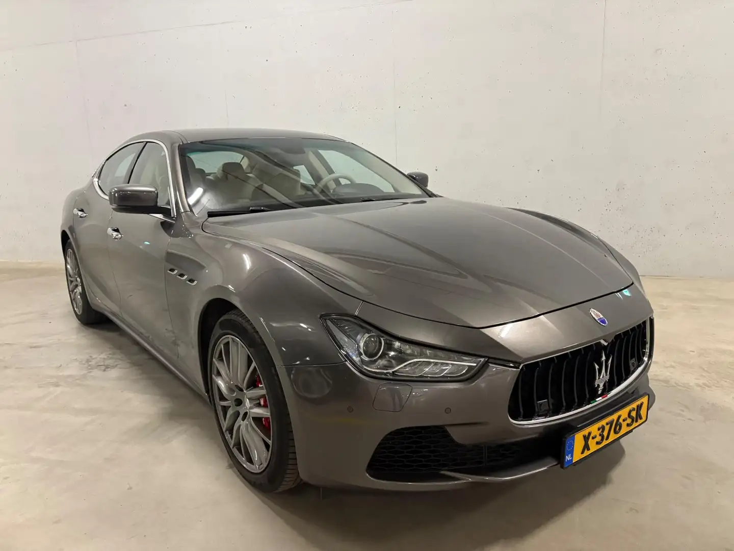 Maserati Ghibli 3.0 S Q4 Leer Navi Camera 411pk Dealer onderh. Szürke - 2