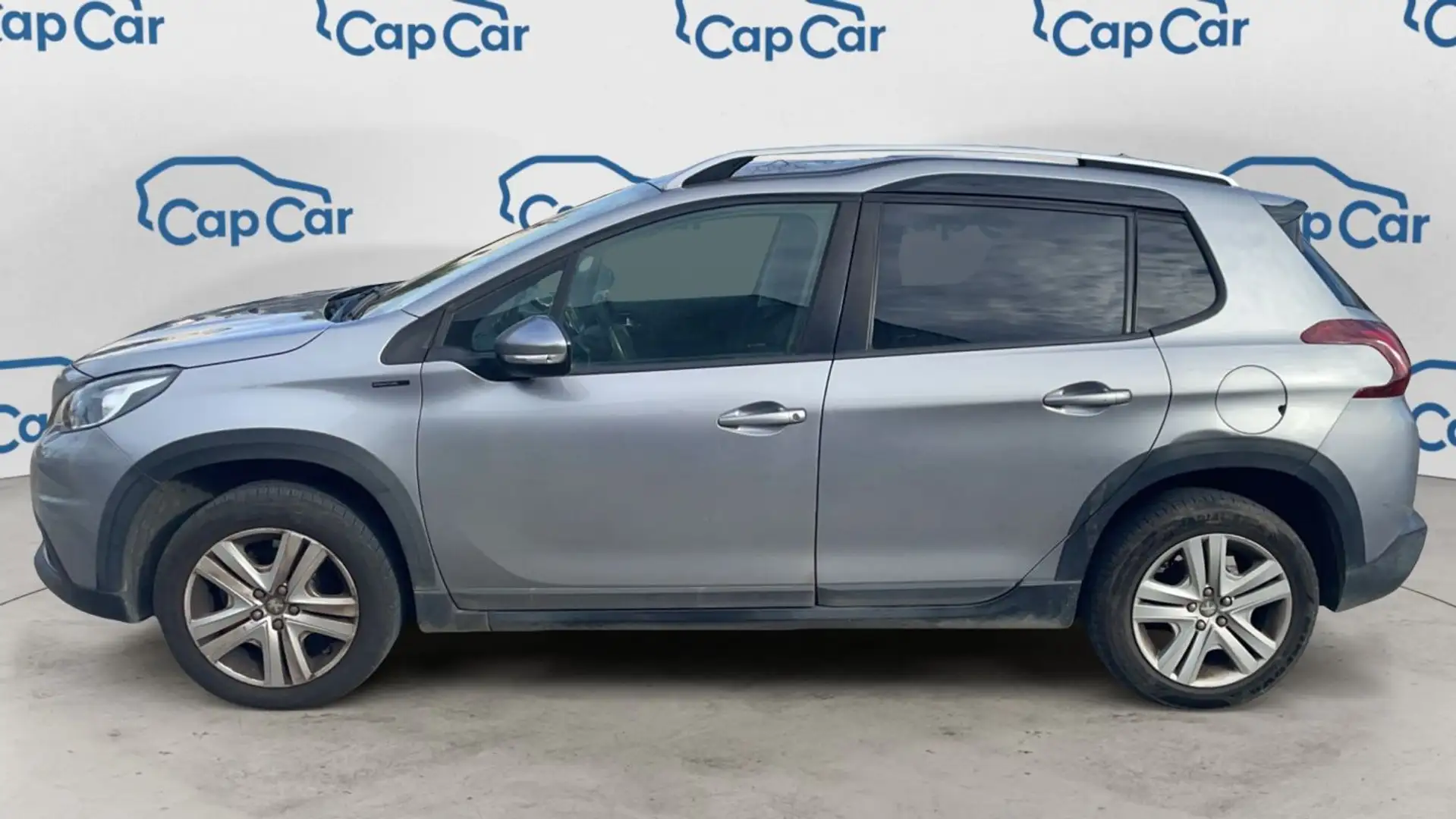 Peugeot 2008 I 1.2 PureTech 110 Signature - 2