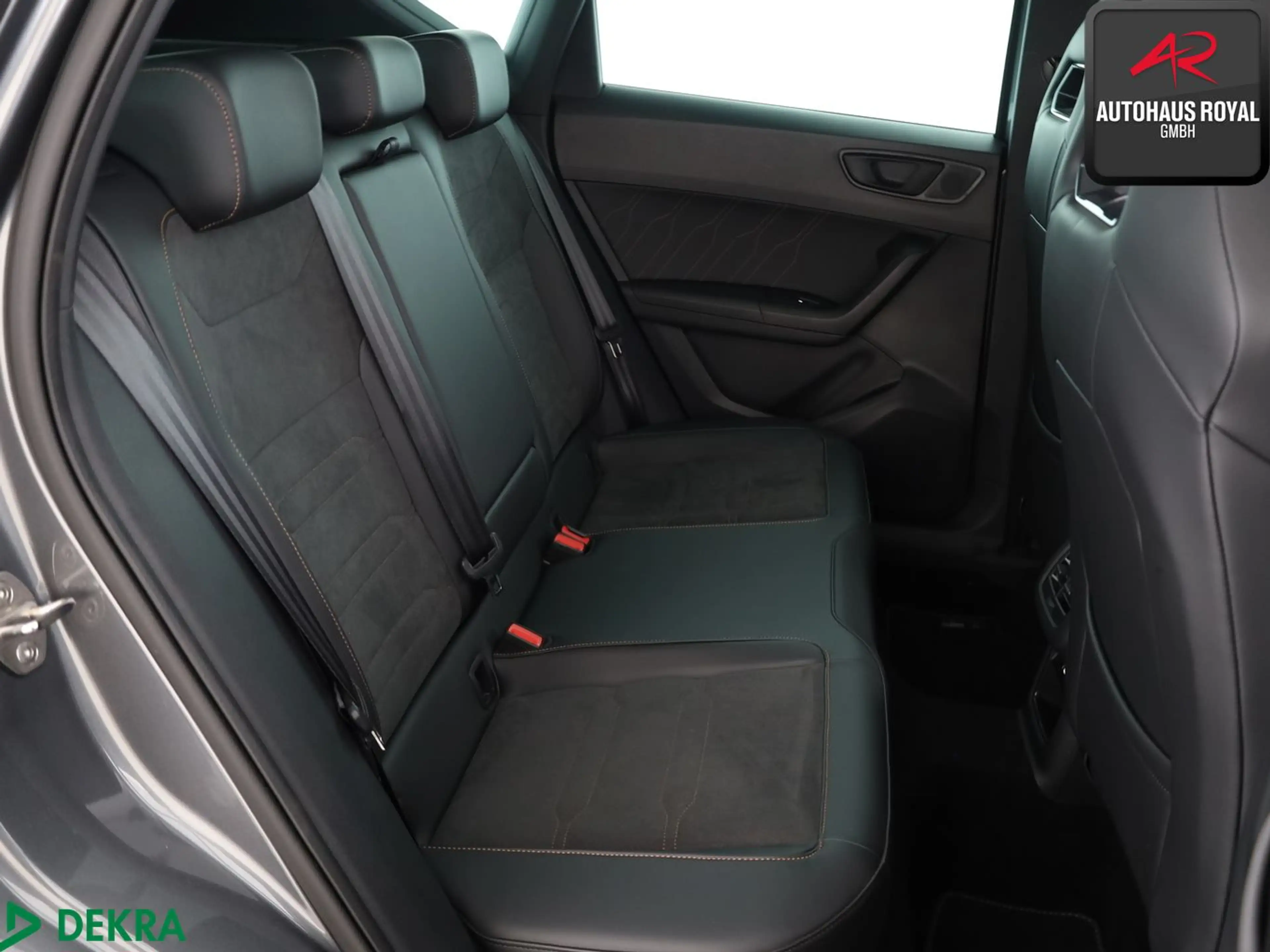 CUPRA Ateca 2.0 TSI 4Drive VZ BEATS,360GRAD,ACC,MEMORY — photo 13
