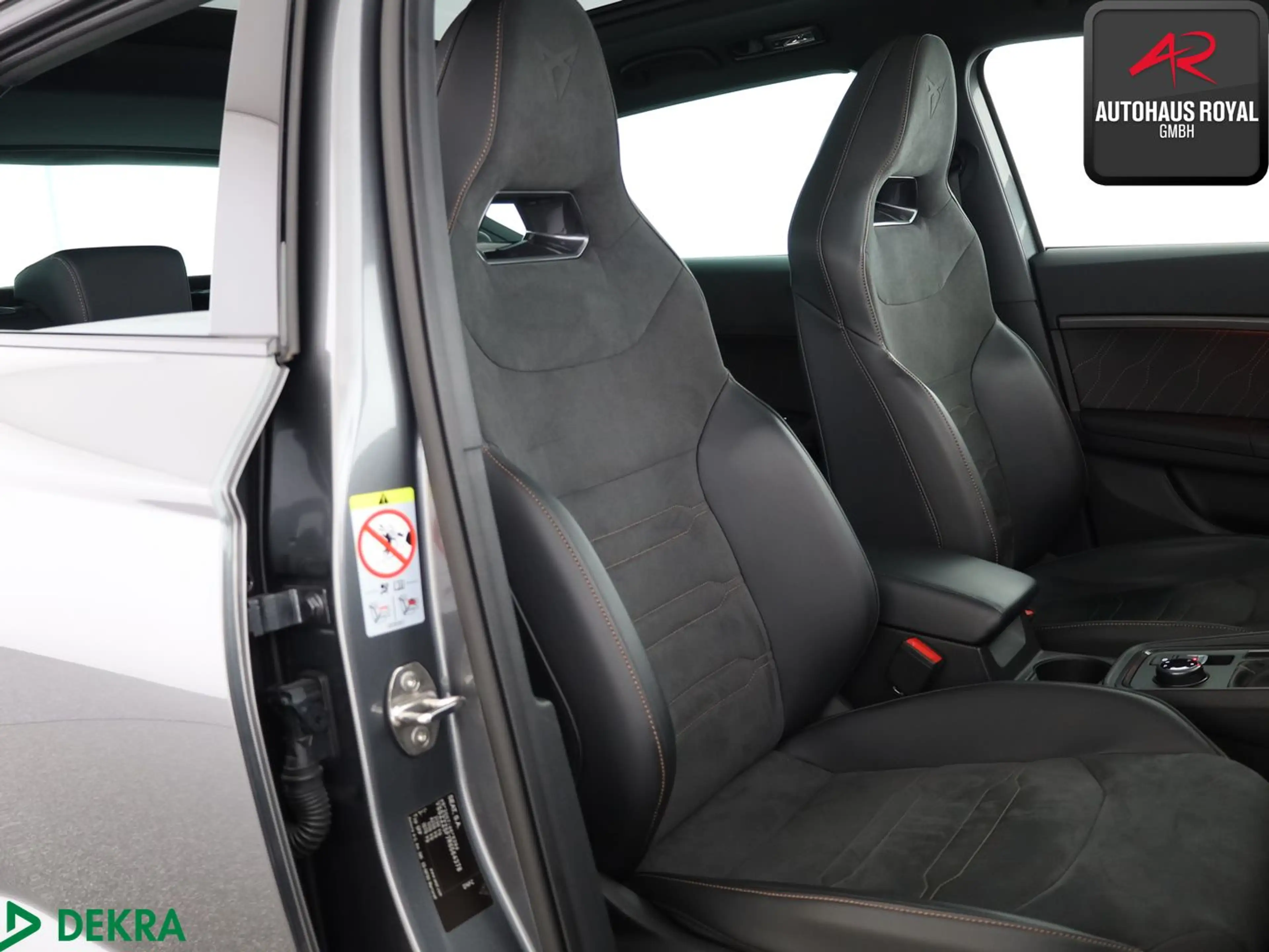 CUPRA Ateca 2.0 TSI 4Drive VZ BEATS,360GRAD,ACC,MEMORY — photo 12
