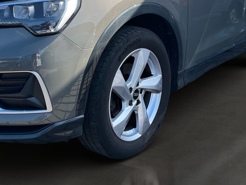 Audi Q3 35 TFSI advanced Business+KomfortPaket — photo 4
