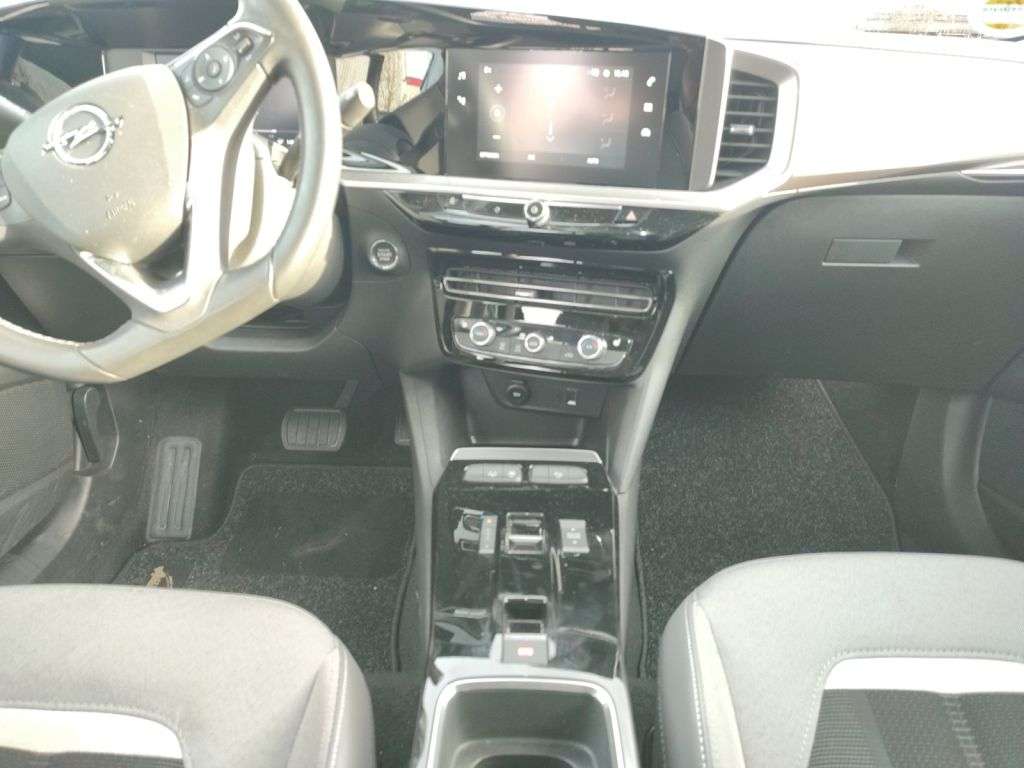 Opel Mokka E
