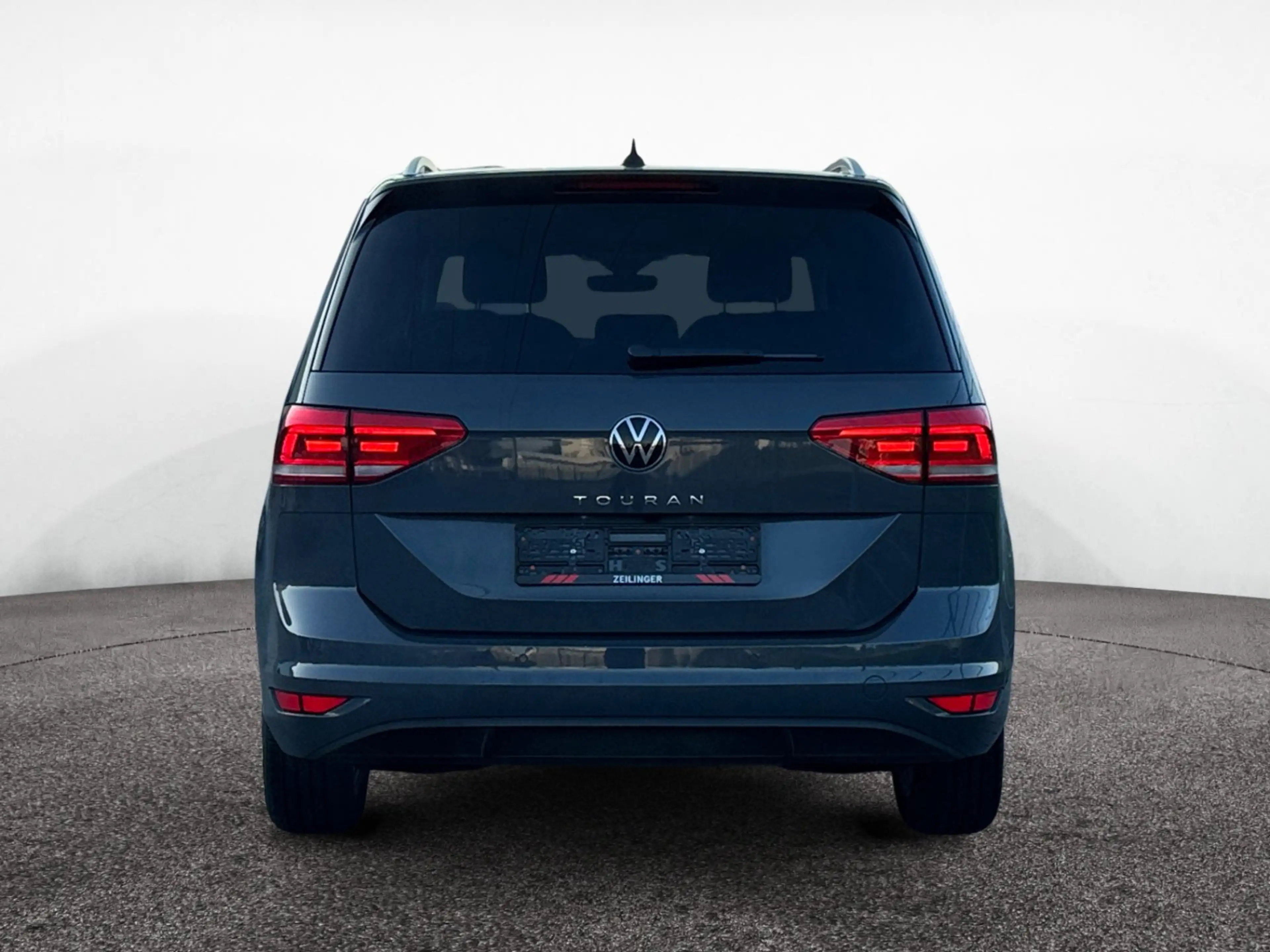 Volkswagen Touran Highline TSI DSG|7 SITZE|AHK|el.HECK|NAVI — photo 6