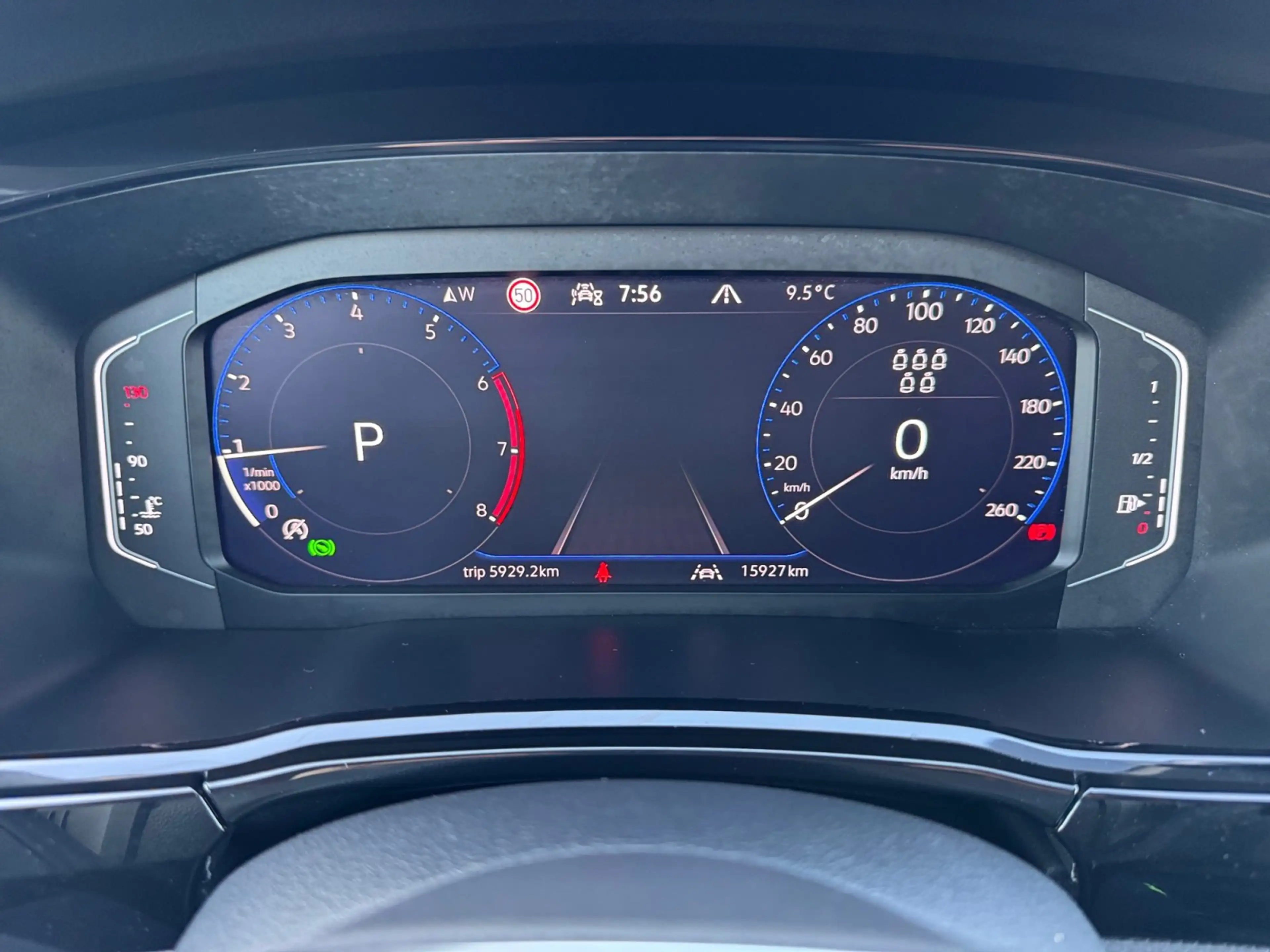 Volkswagen Touran Highline TSI DSG|7 SITZE|AHK|el.HECK|NAVI — photo 13