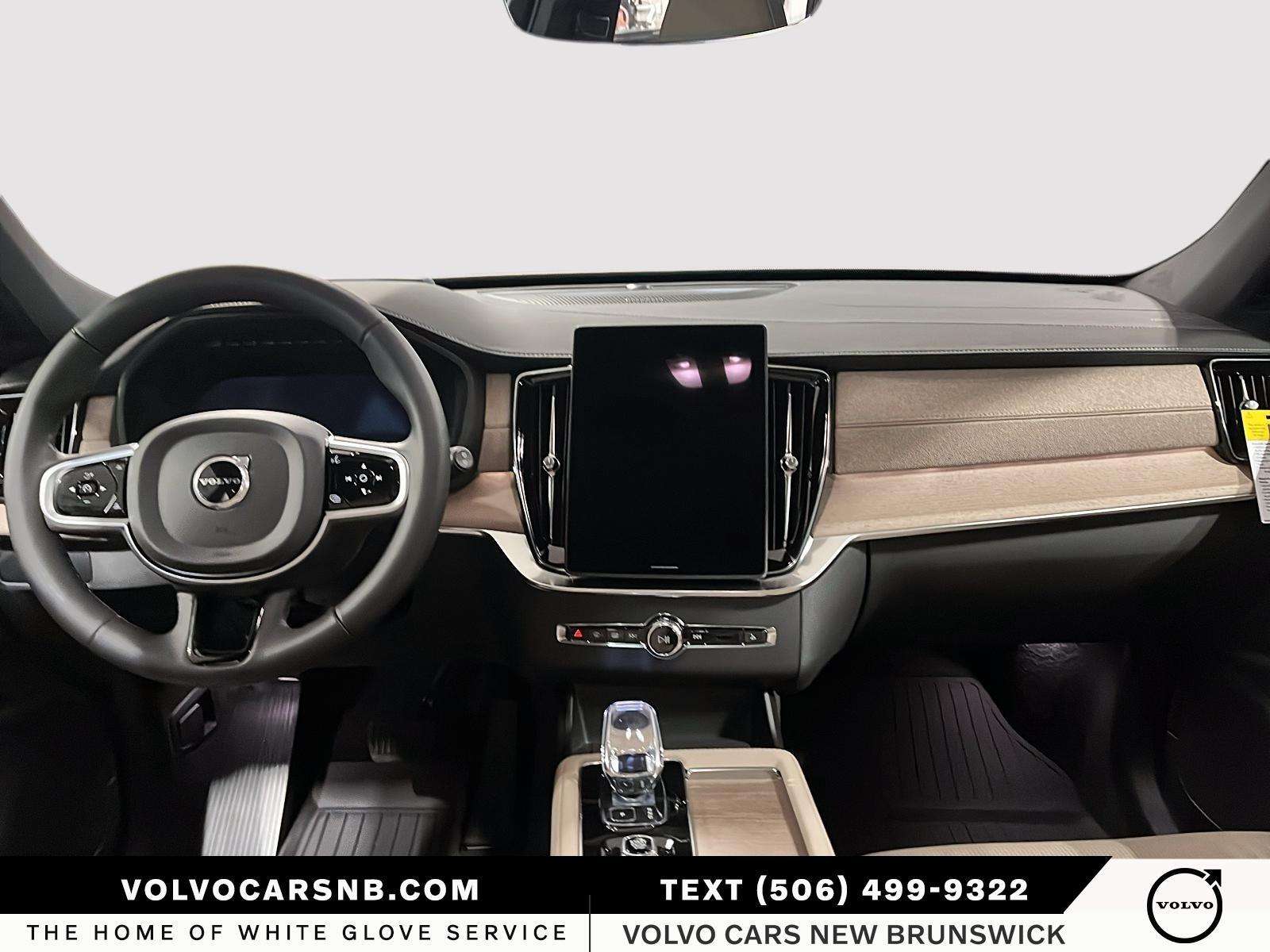 2026 Volvo XC90 B6 Ultra Bright Theme thumb 10