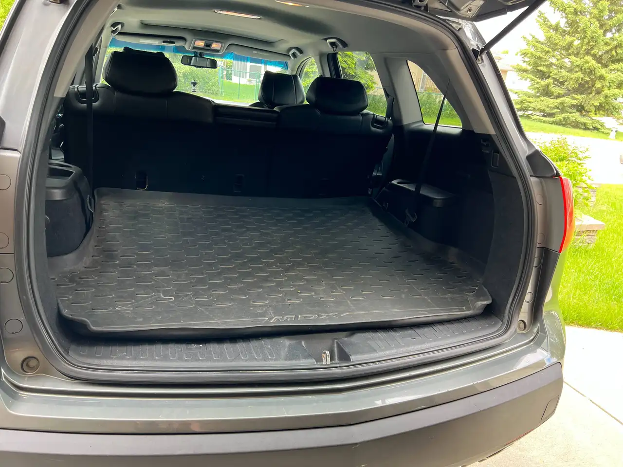 Acura MDX снимка Acura MDX