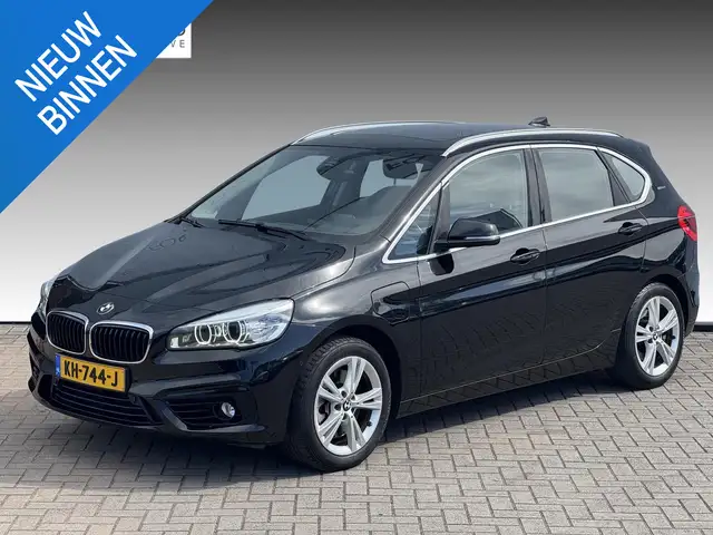 BMW 225 2-serie Active Tourer 225xe Sport NL-AUTO | LEDER