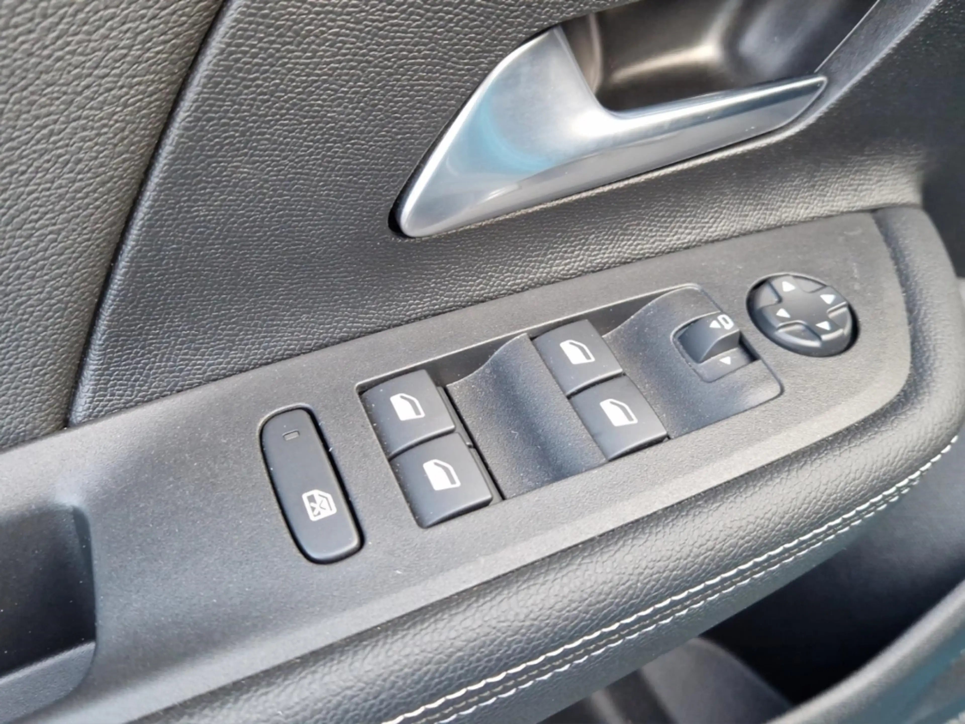 Opel Mokka 1.2 Turbo GS NP:33.907 € Navi PDC SHZ Kamera LED M — photo 11