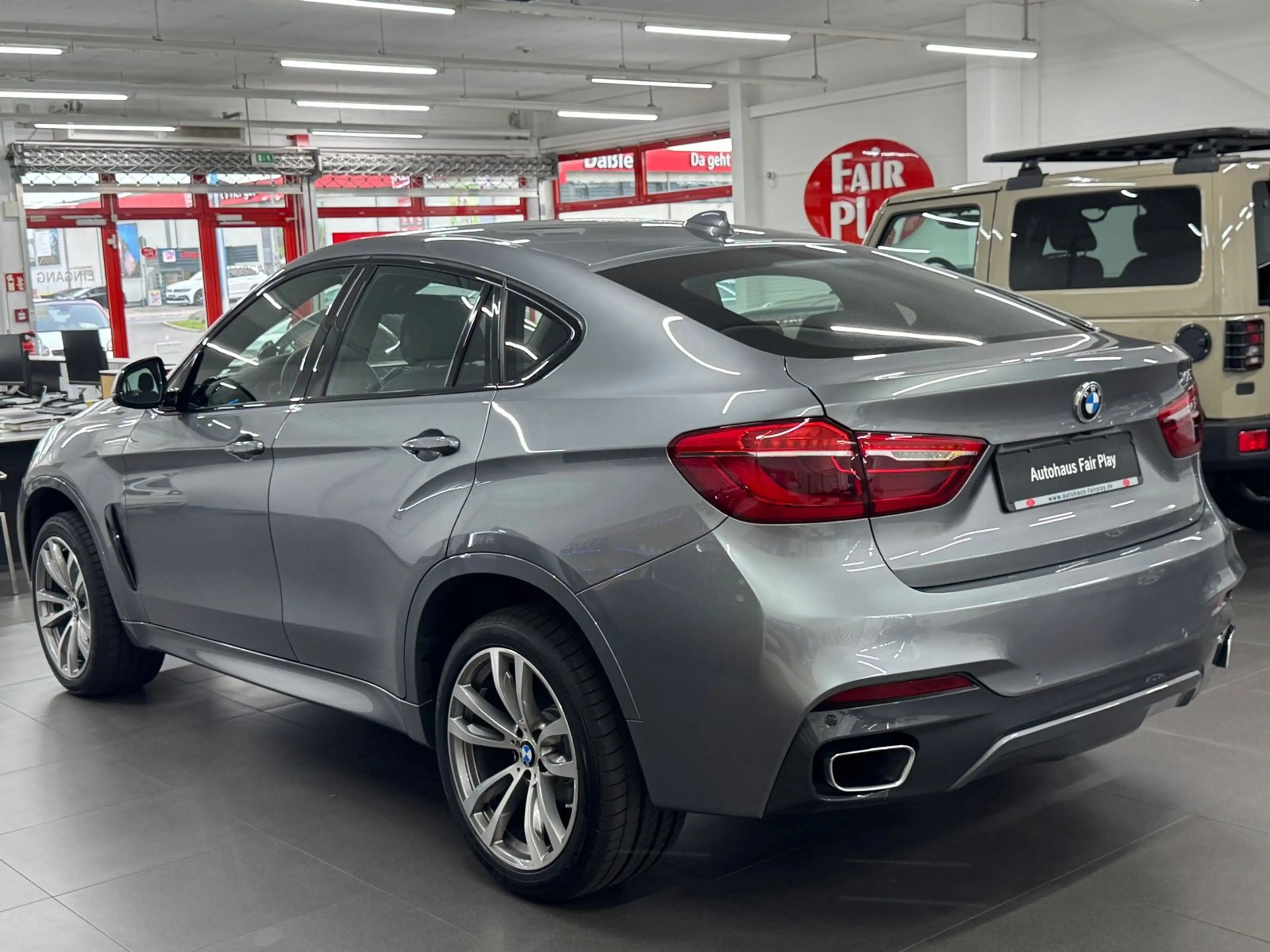 BMW X6 xDrive 30 d AHK/M-Perf./LED/HiFi/U-FREI/TOP! — photo 6