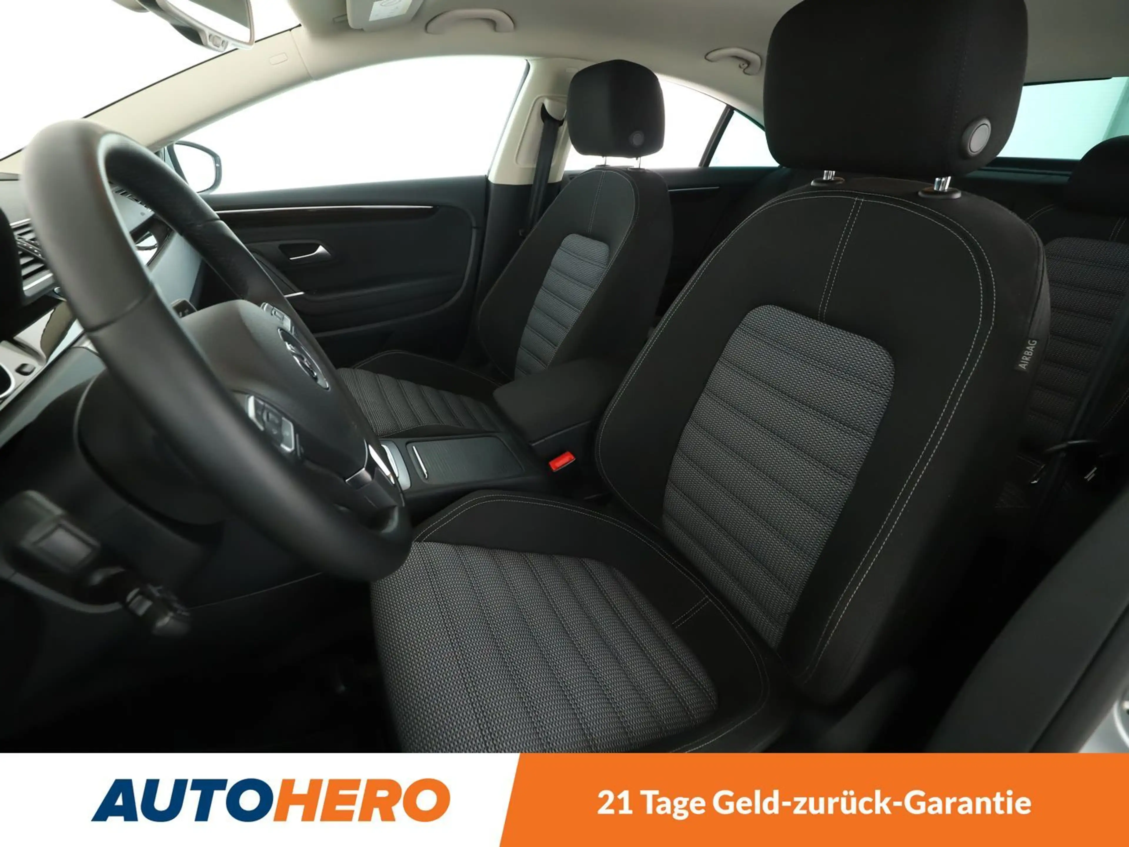 Volkswagen CC 1.4 TSI BlueMotion Tech Aut.*PDC*NAVI* — photo 10