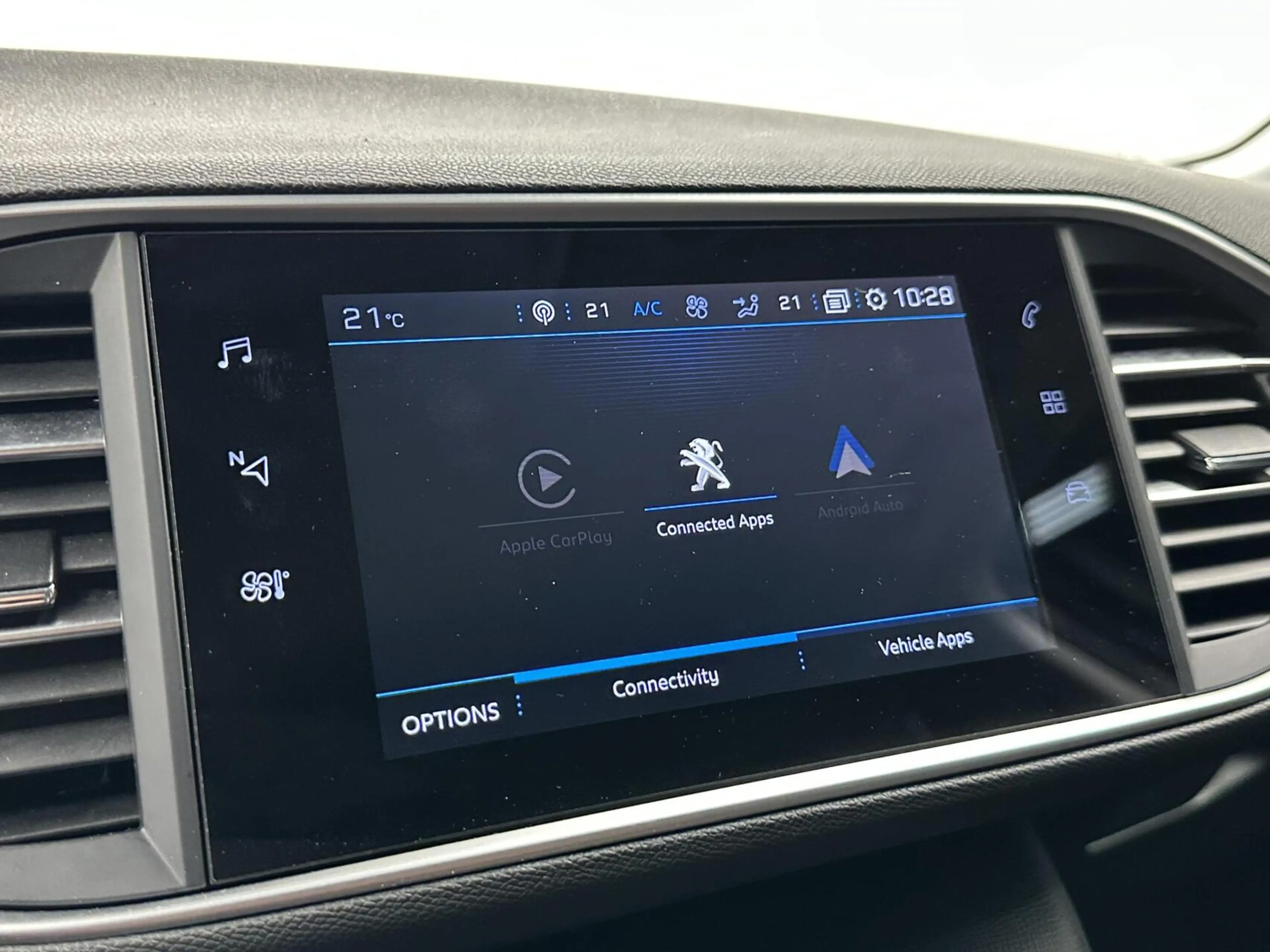 Peugeot 308 SW 1.2 PureTech Blue Lease Active CARPLAY LM NAVI — photo 28