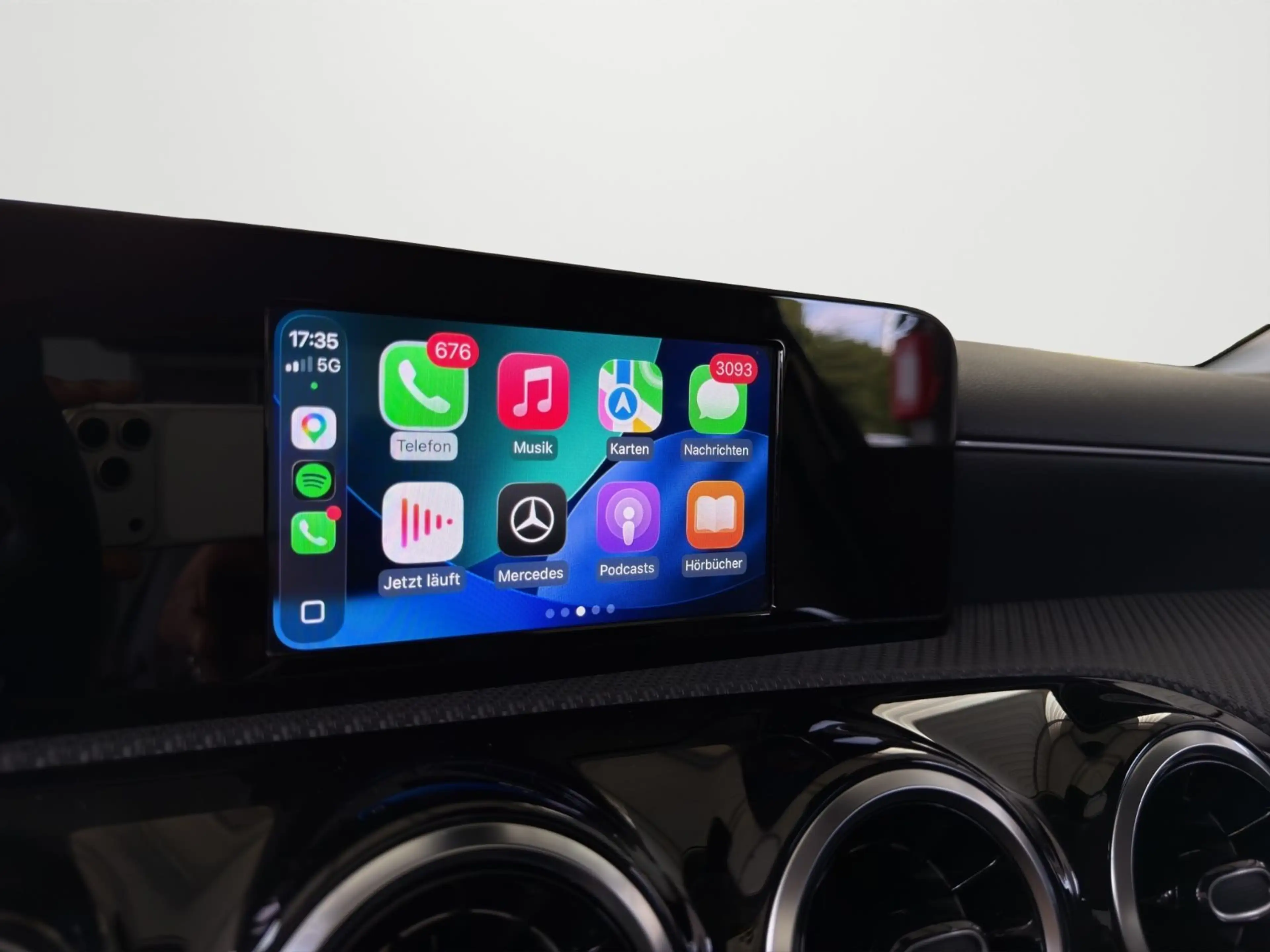 Mercedes-Benz A 180 d Limousine*CARPLAY*NAVI*AHK*PARK-ASSIST* — photo 13