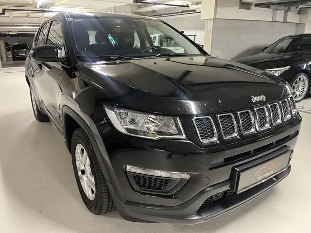 Jeep Compass Sport