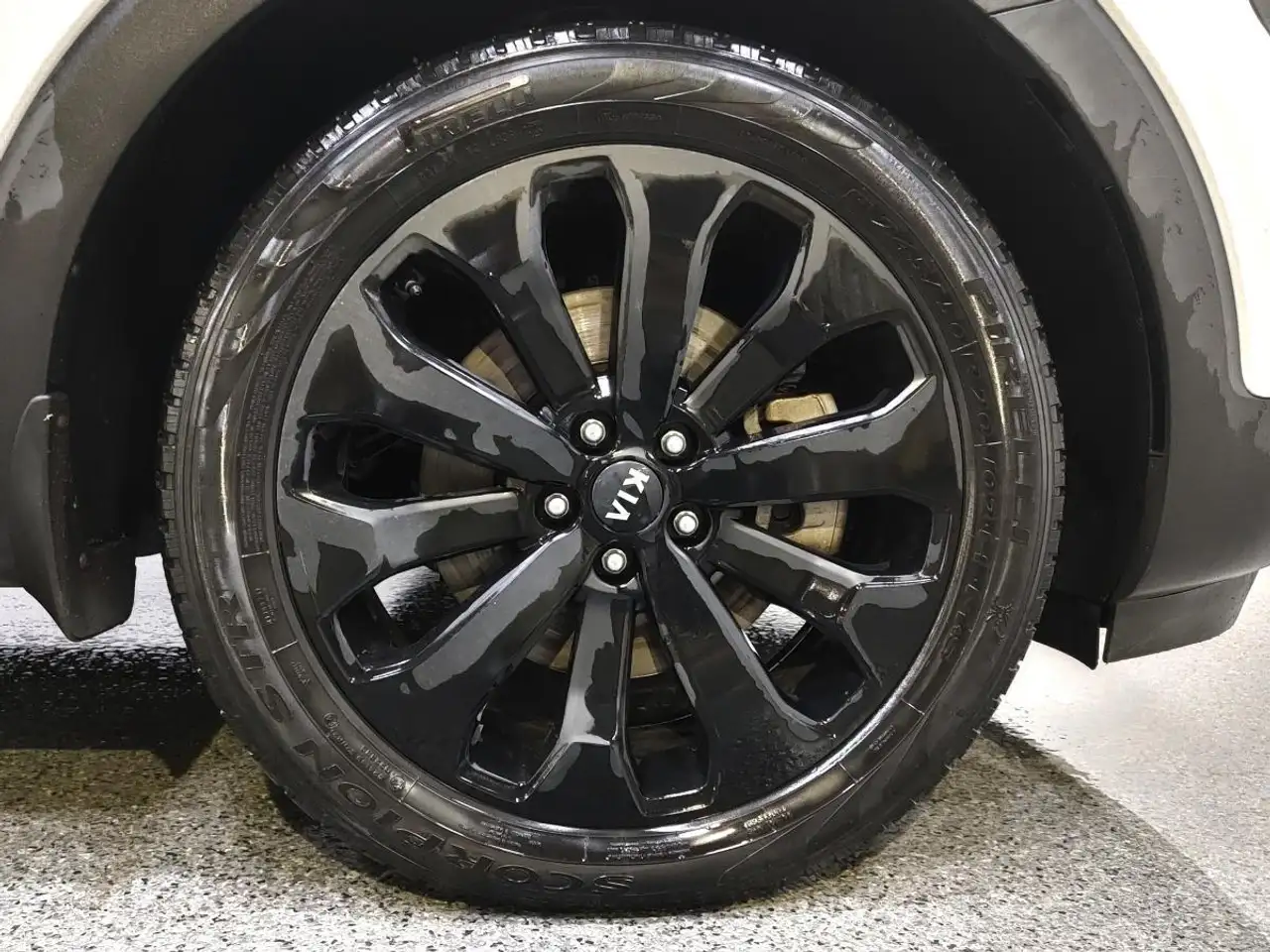 Kia Telluride снимка Kia Telluride