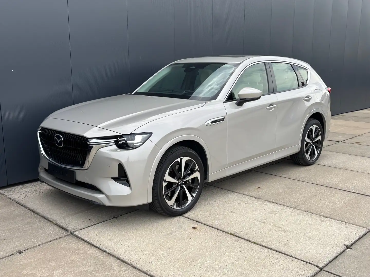 Mazda CX-60 CX-60 PHEV TAKUMI / Open dak / BTW AFTRB Beige - 2