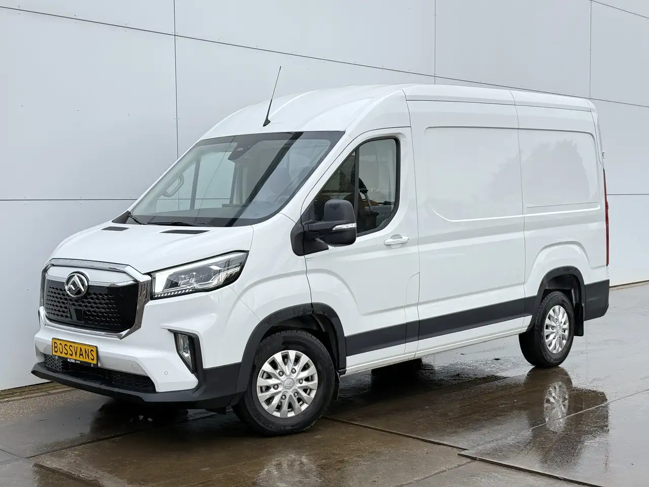 Maxus eDeliver 9