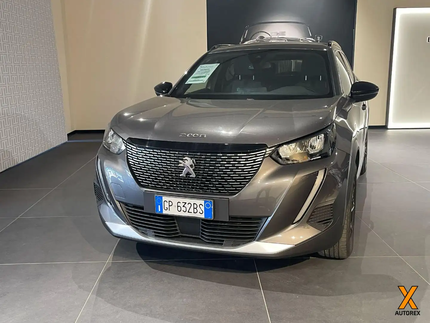 Peugeot 2008 PureTech 100 S&S Allure Gris - 1