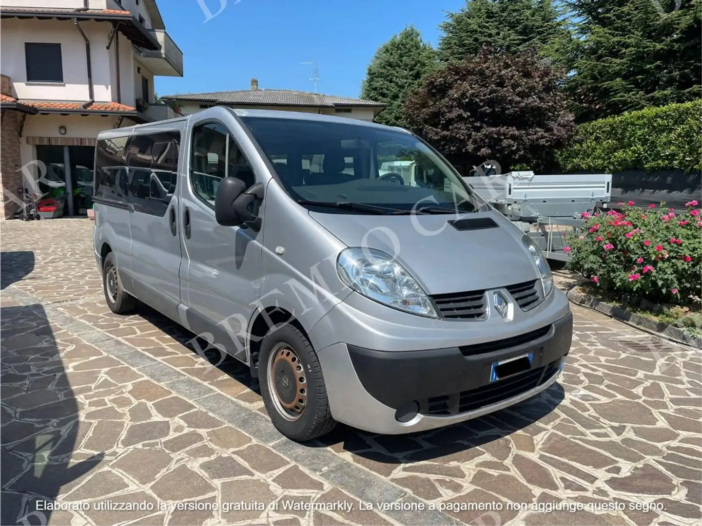 Renault Trafic T29 2.0 dCi/115 PL-TN Passenger Grand Black Ed. DP Grigio - 2