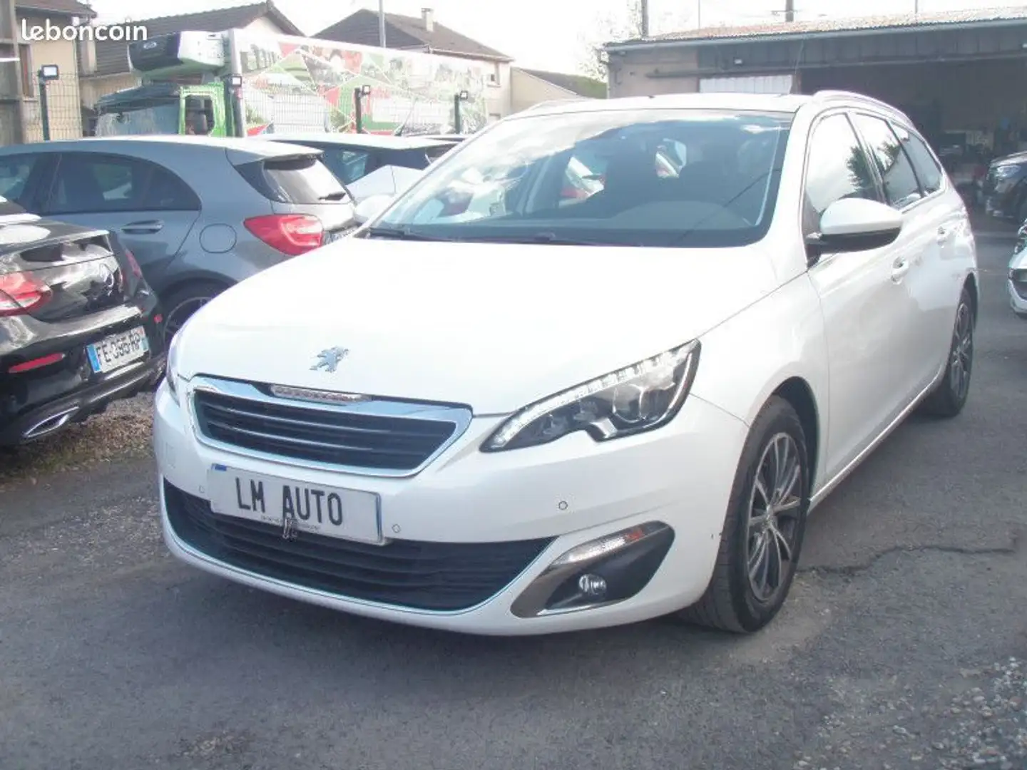 Peugeot 308 II 1.6 E-HDI 115 ALLURE Wit - 1