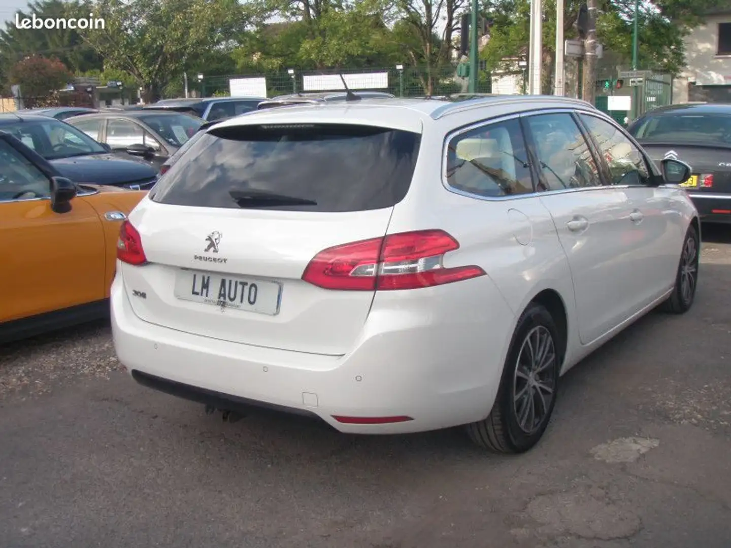 Peugeot 308 II 1.6 E-HDI 115 ALLURE Wit - 2