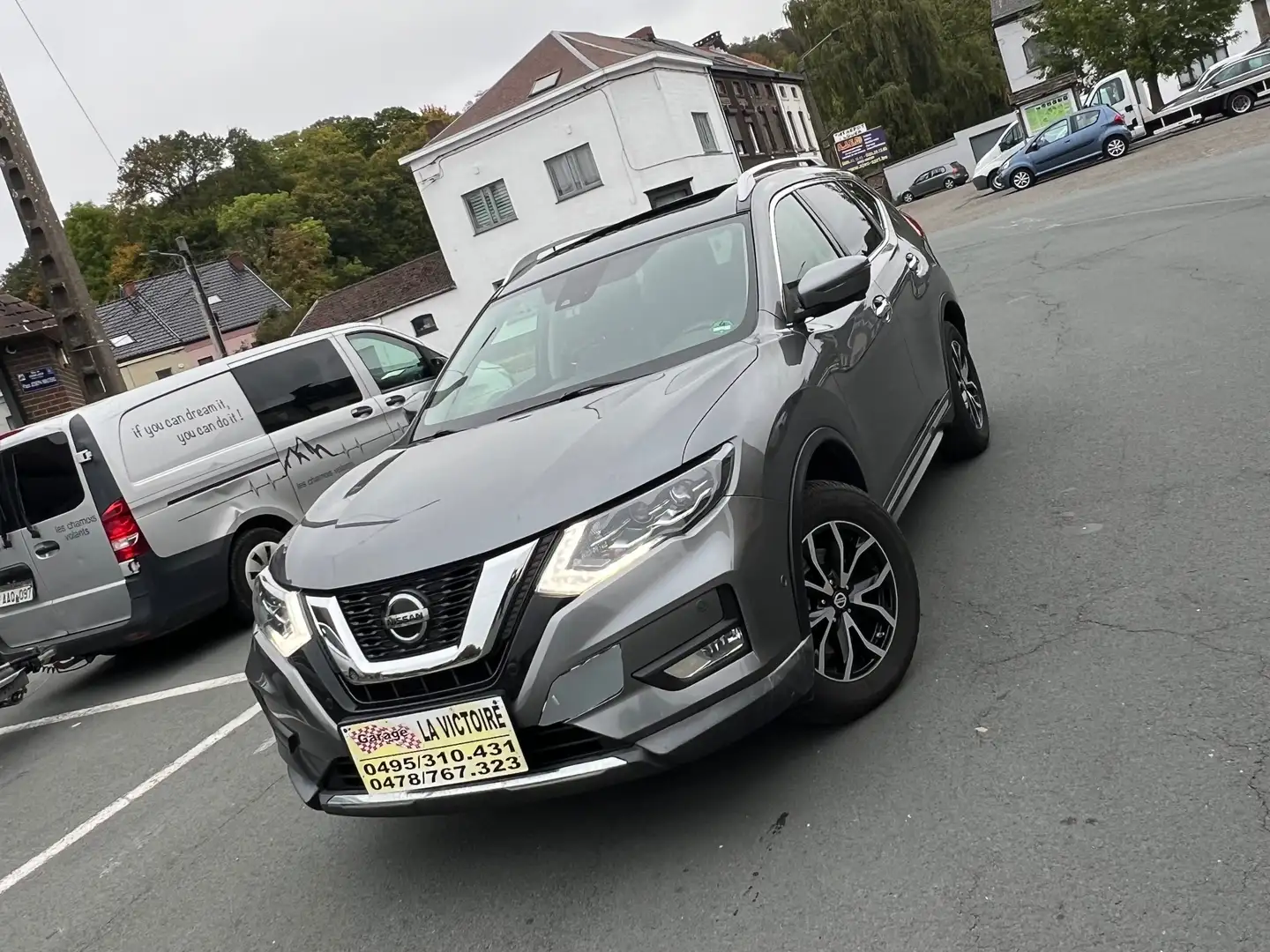Nissan X-Trail X-Trail 1.3i boîte automatique 7 PLaces Gris - 1