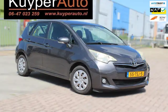 Toyota Verso-S 1.3 VVT-i Aspiration.. automaat 1E EIG NAP- CAMERA