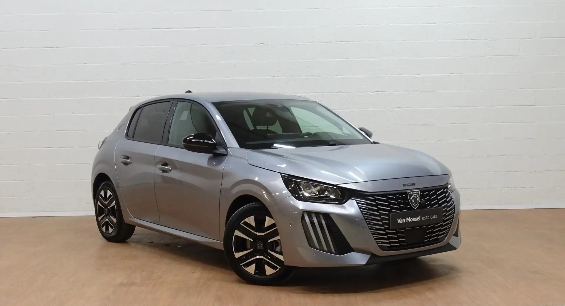 Peugeot 208 1.2T Allure Grau - 2