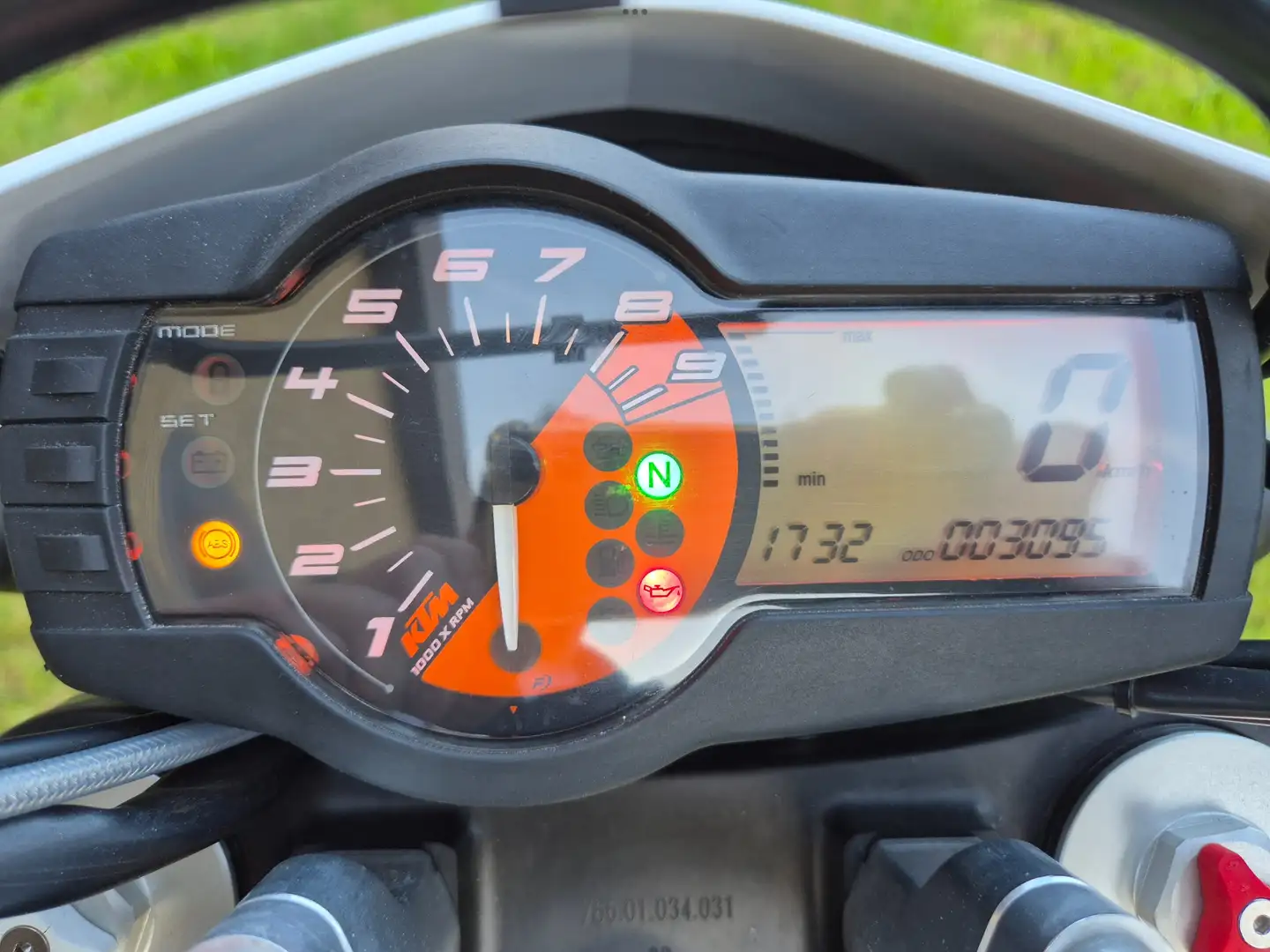 KTM 690 Enduro R Оранжевий - 2
