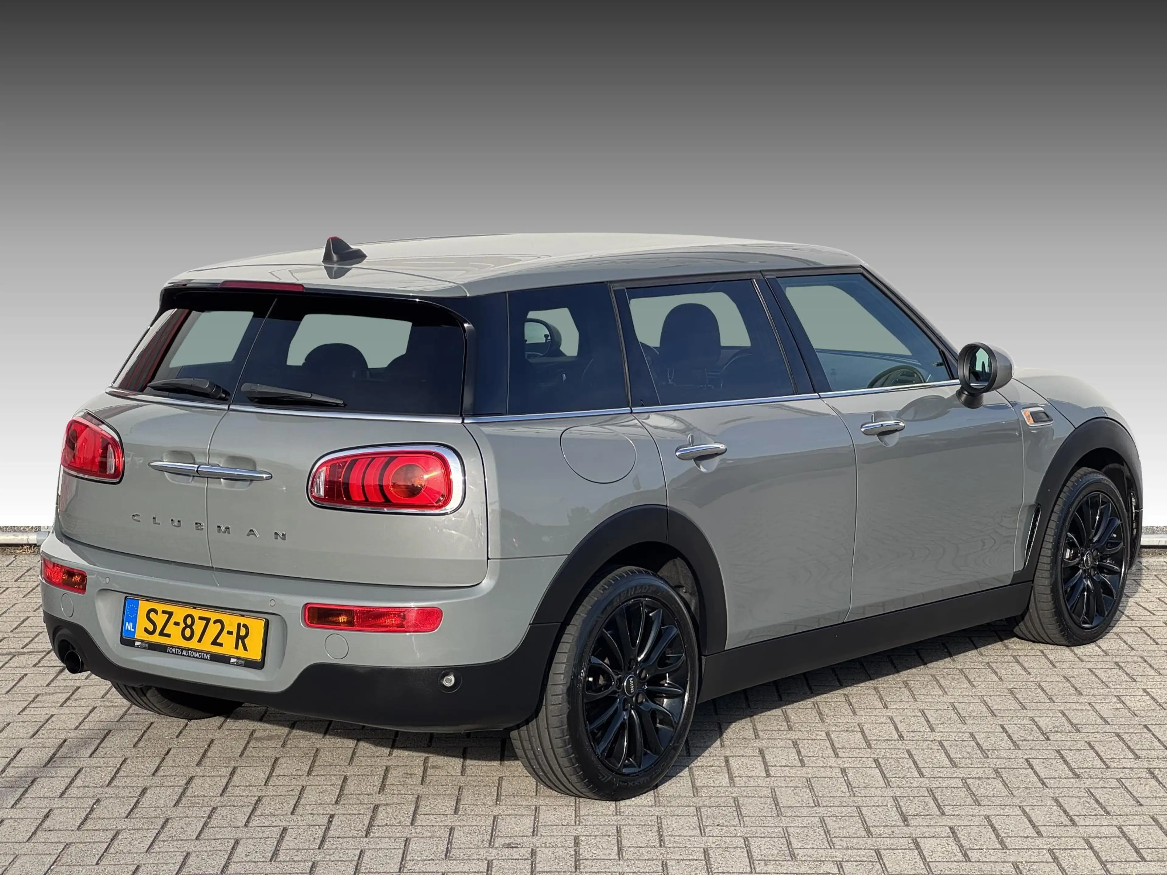 MINI One Clubman 1.5 Salt Business NL-AUTO | DEALER ONDERHOUDEN | C — photo 2