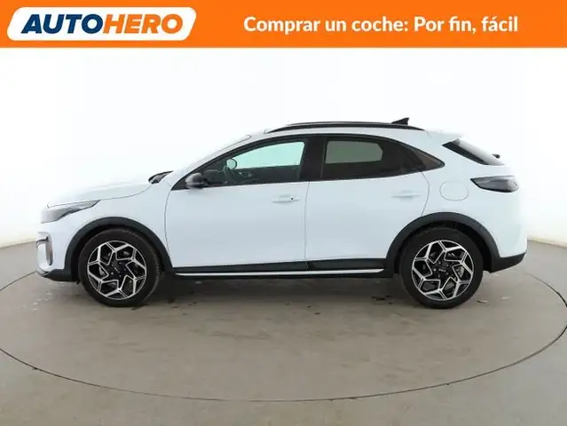 Kia Xceed view 3