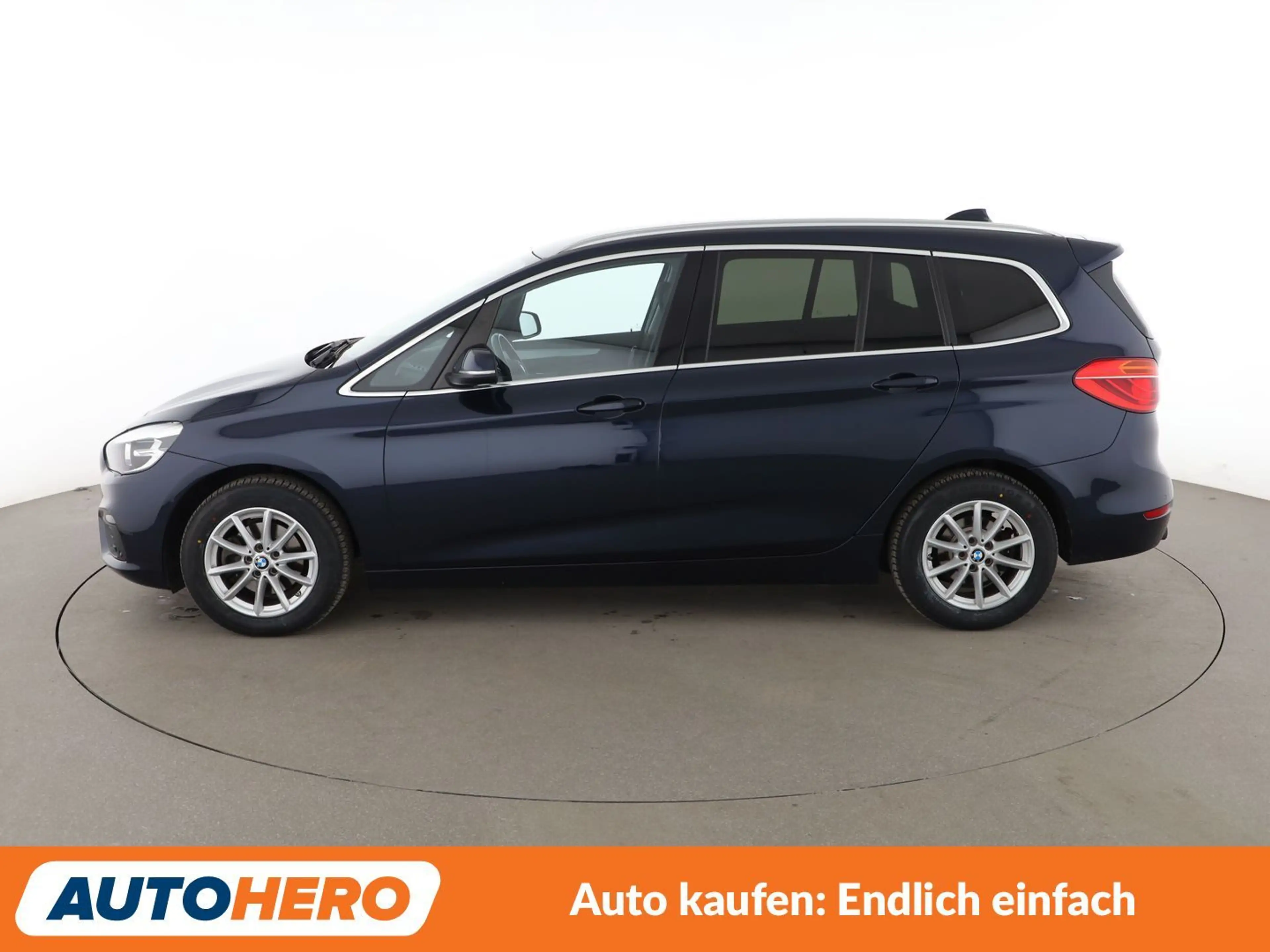 BMW 216 216i Gran Tourer Advantage*NAVI*TEMPO*PDC*SHZ* — photo 3