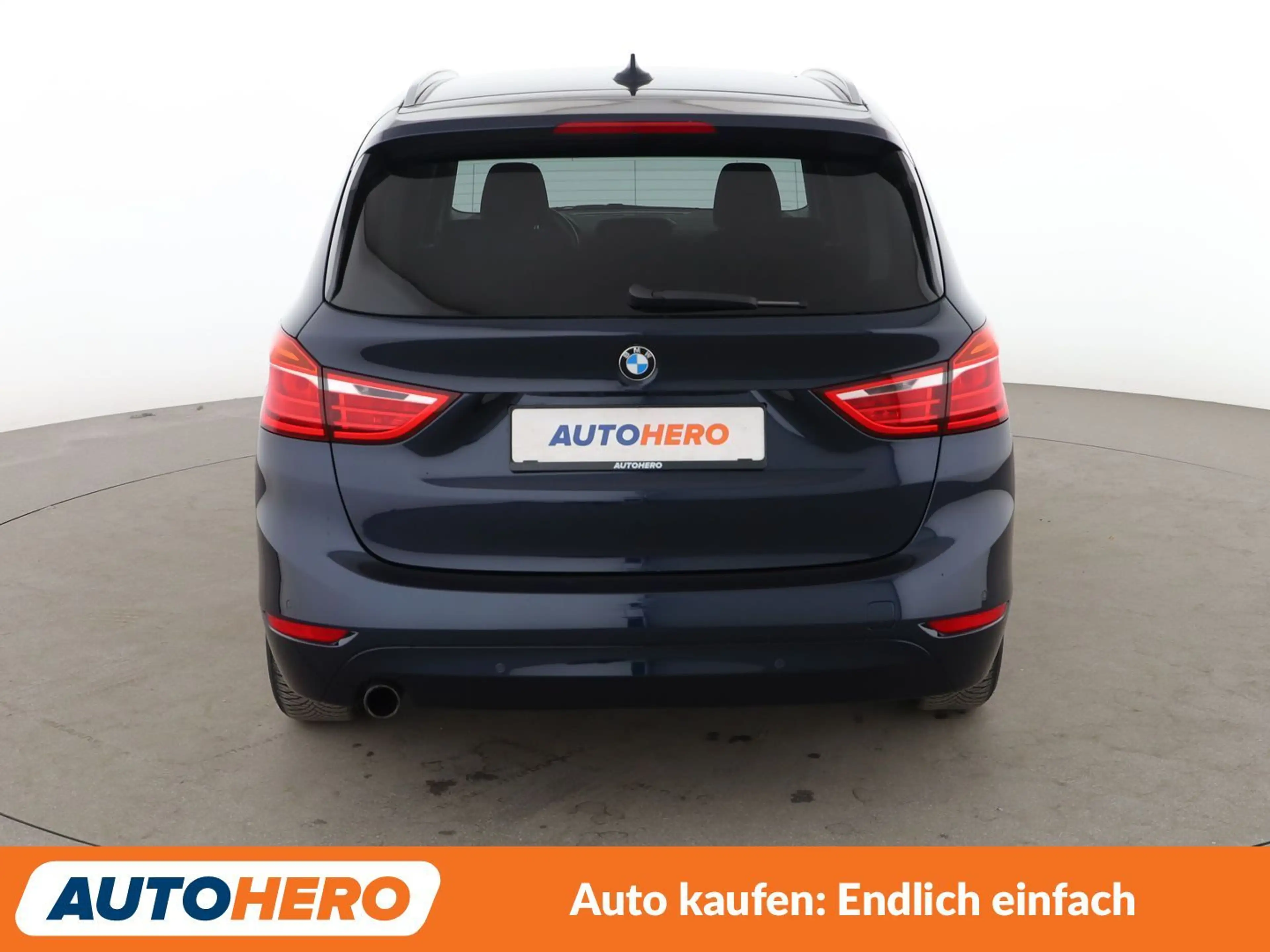 BMW 216 216i Gran Tourer Advantage*NAVI*TEMPO*PDC*SHZ* — photo 5